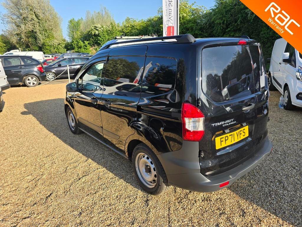 Ford Transit Courier 1.0 EcoBoost Leader L1 Euro 6 (s/s) 4dr