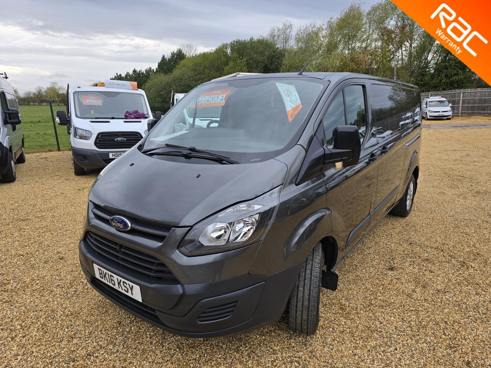 Ford Transit Custom 2.2 TDCi 290 Panel Van 5dr Diesel Manual L2 H1 (186 g/km, 98 bhp)