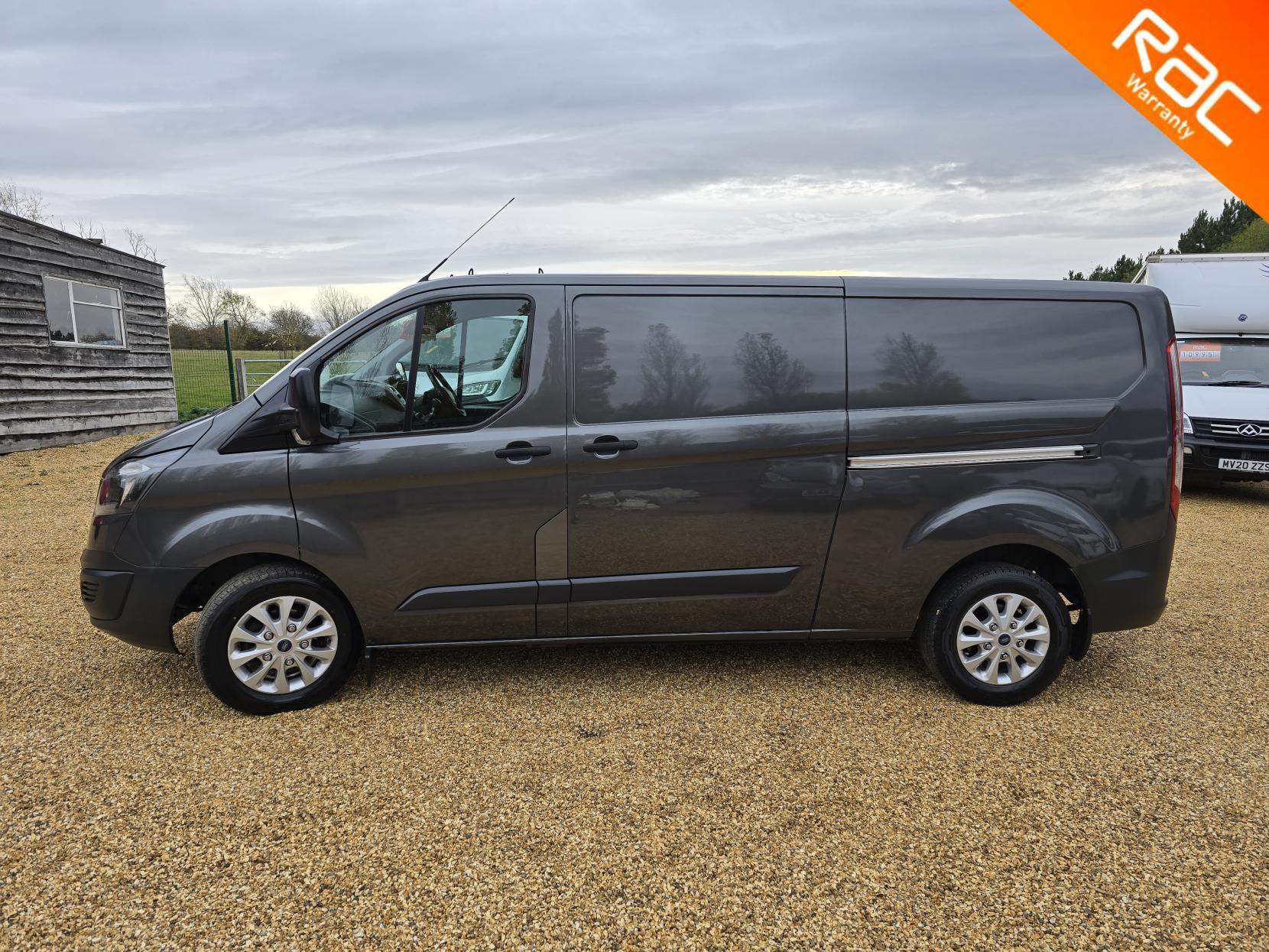 Ford Transit Custom 2.2 TDCi 290 Panel Van 5dr Diesel Manual L2 H1 (186 g/km, 98 bhp)