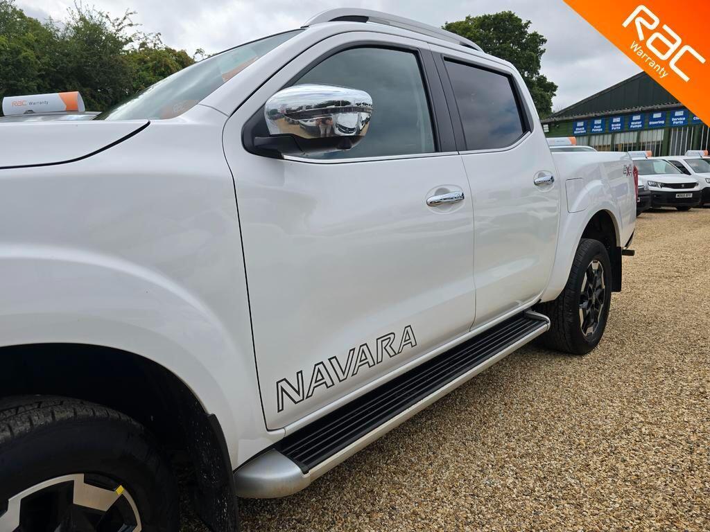 Nissan Navara 2.3 dCi Tekna Auto 4WD Euro 6 4dr
