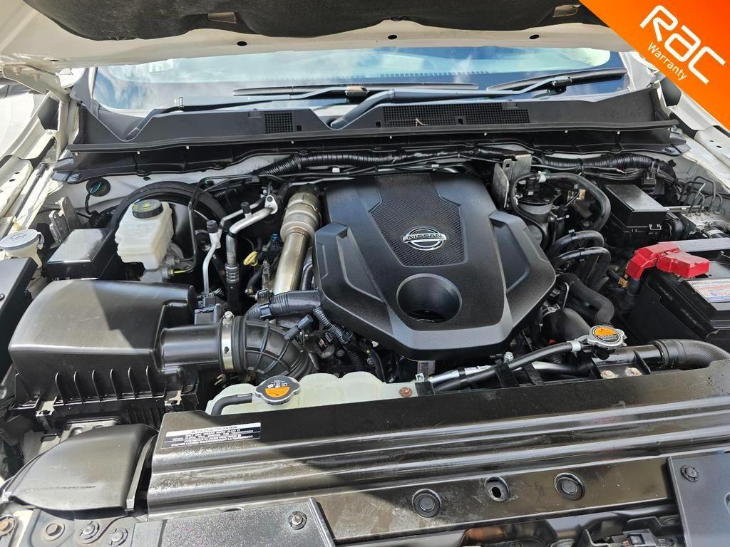 Nissan Navara 2.3 dCi Tekna Auto 4WD Euro 6 4dr