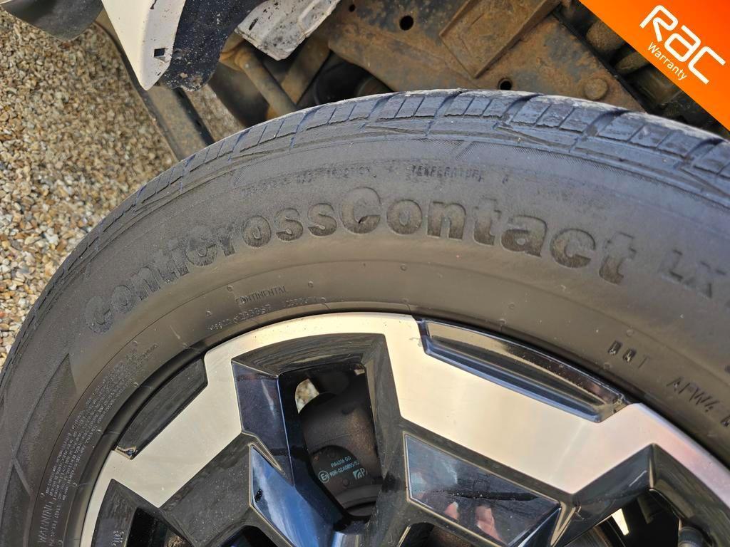 Nissan Navara 2.3 dCi Tekna Auto 4WD Euro 6 4dr