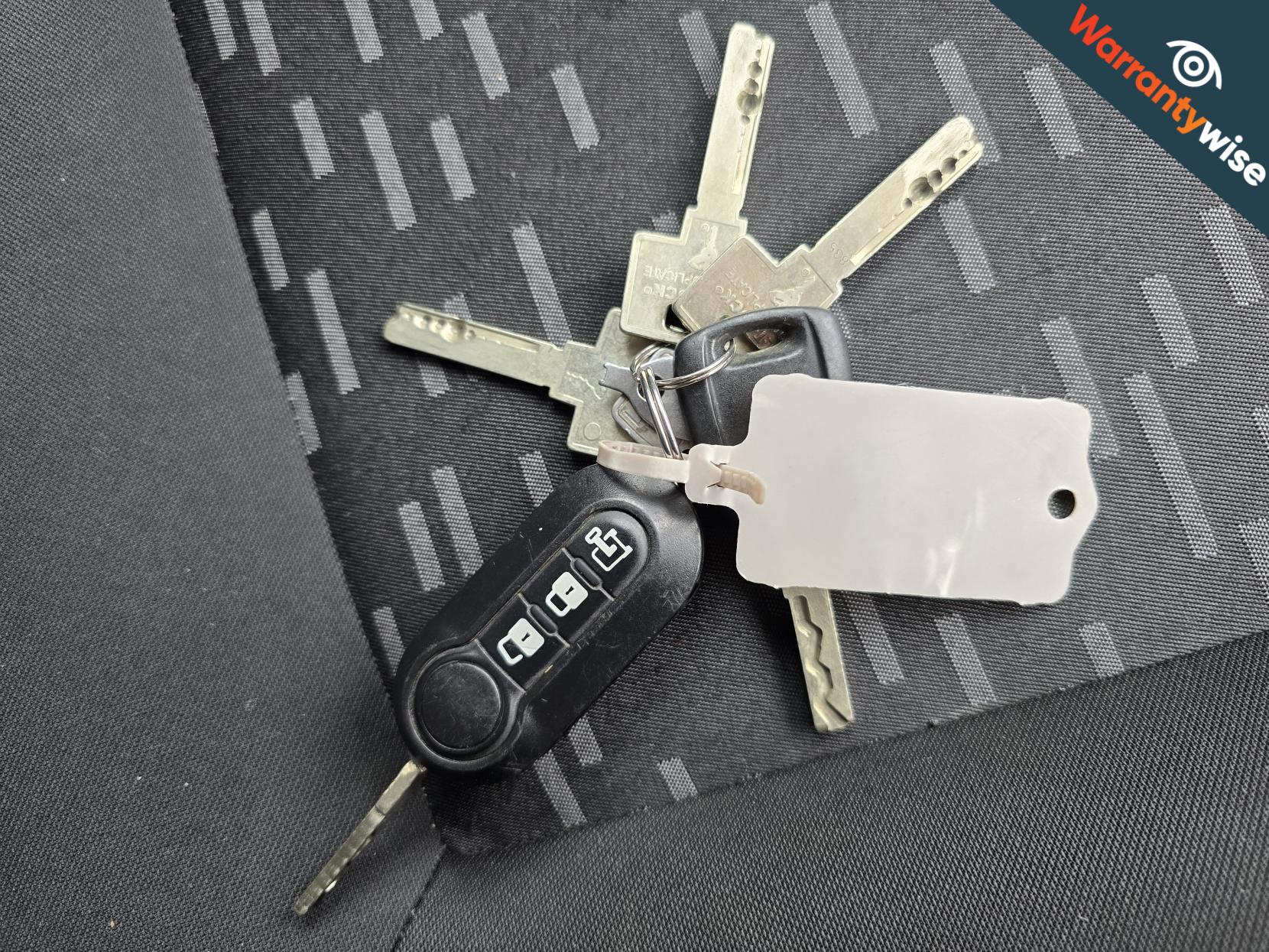 Vauxhall Combo 1.3 CDTi 2000 Temperature Controlled 3dr Diesel Manual FWD L1 H1 (133 g/km, 94 bhp)