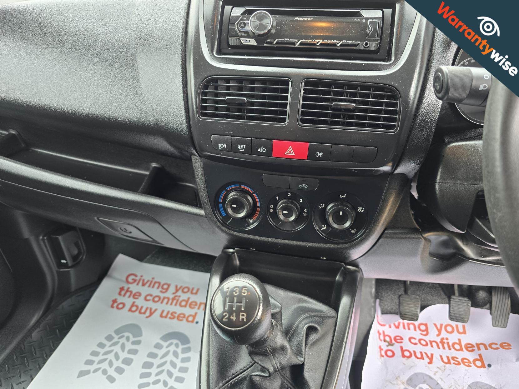 Vauxhall Combo 1.3 CDTi 2000 Temperature Controlled 3dr Diesel Manual FWD L1 H1 (133 g/km, 94 bhp)