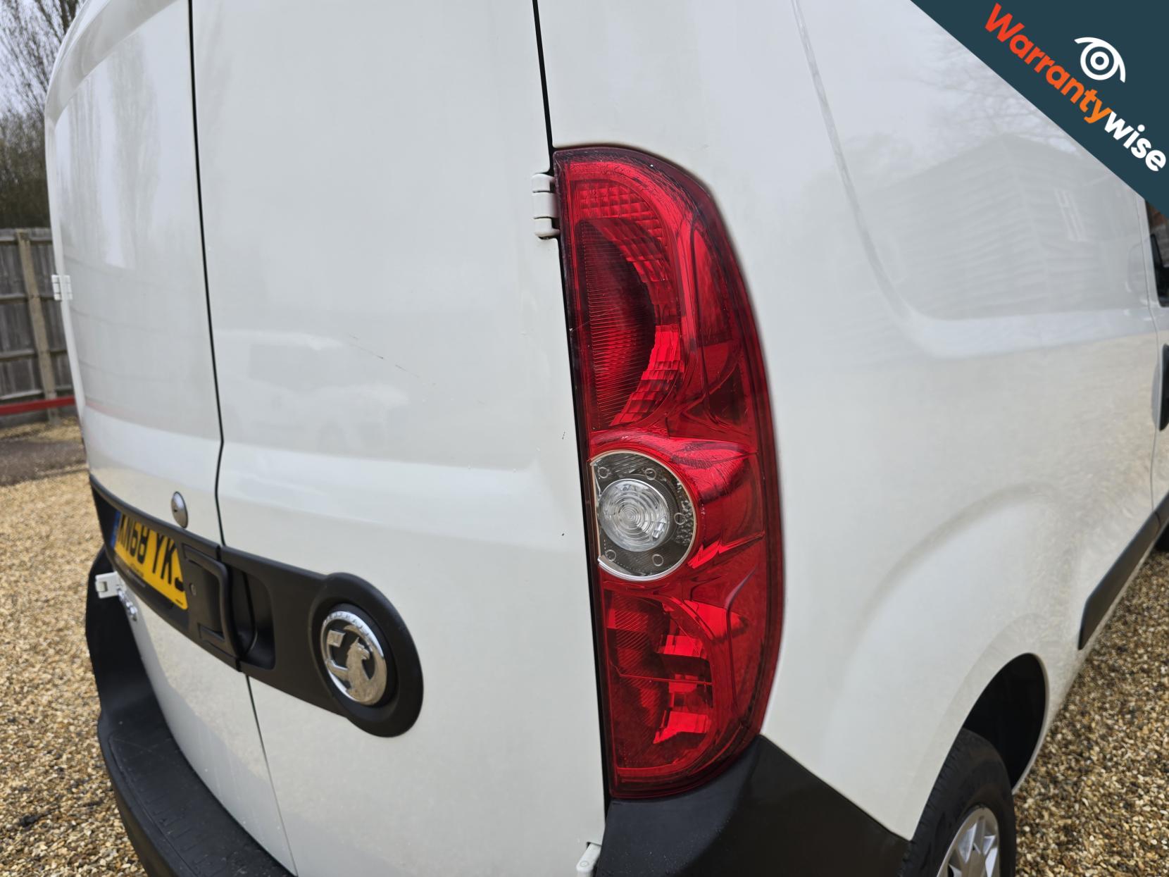 Vauxhall Combo 1.3 CDTi 2000 Temperature Controlled 3dr Diesel Manual FWD L1 H1 (133 g/km, 94 bhp)