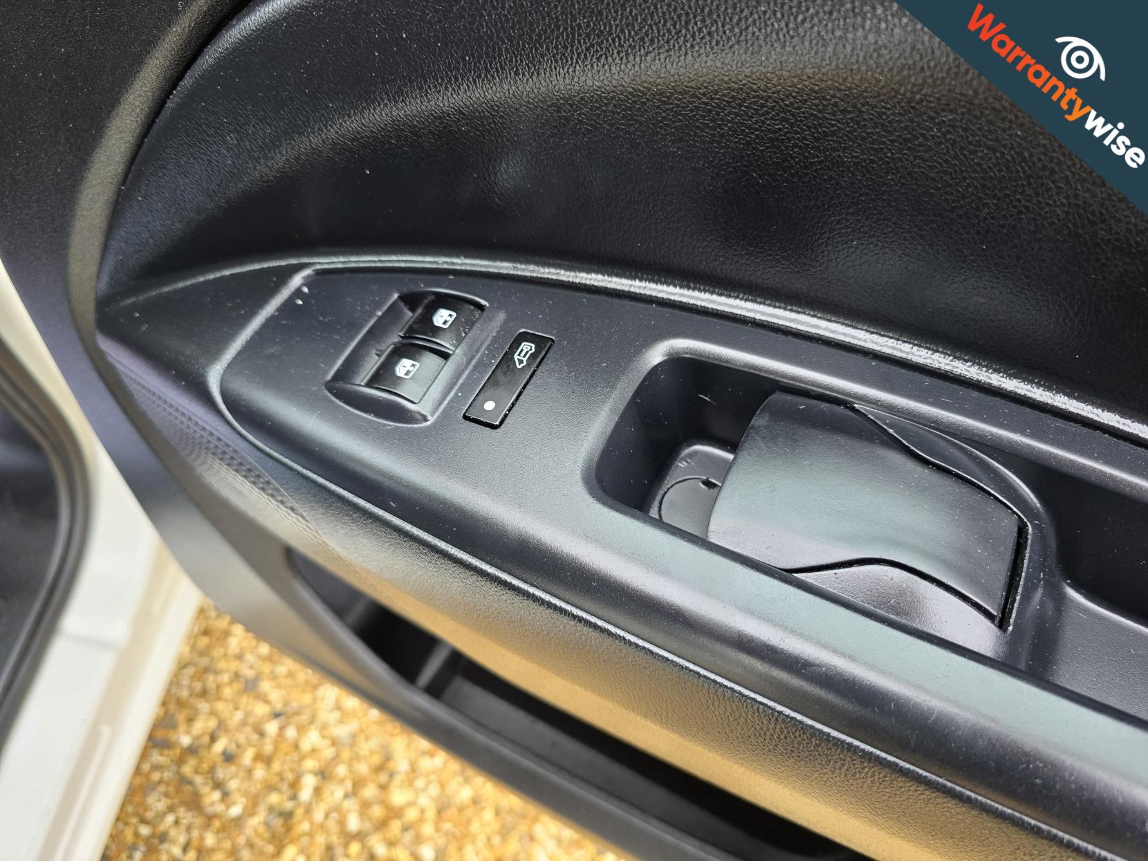 Vauxhall Combo 1.3 CDTi 2000 Temperature Controlled 3dr Diesel Manual FWD L1 H1 (133 g/km, 94 bhp)