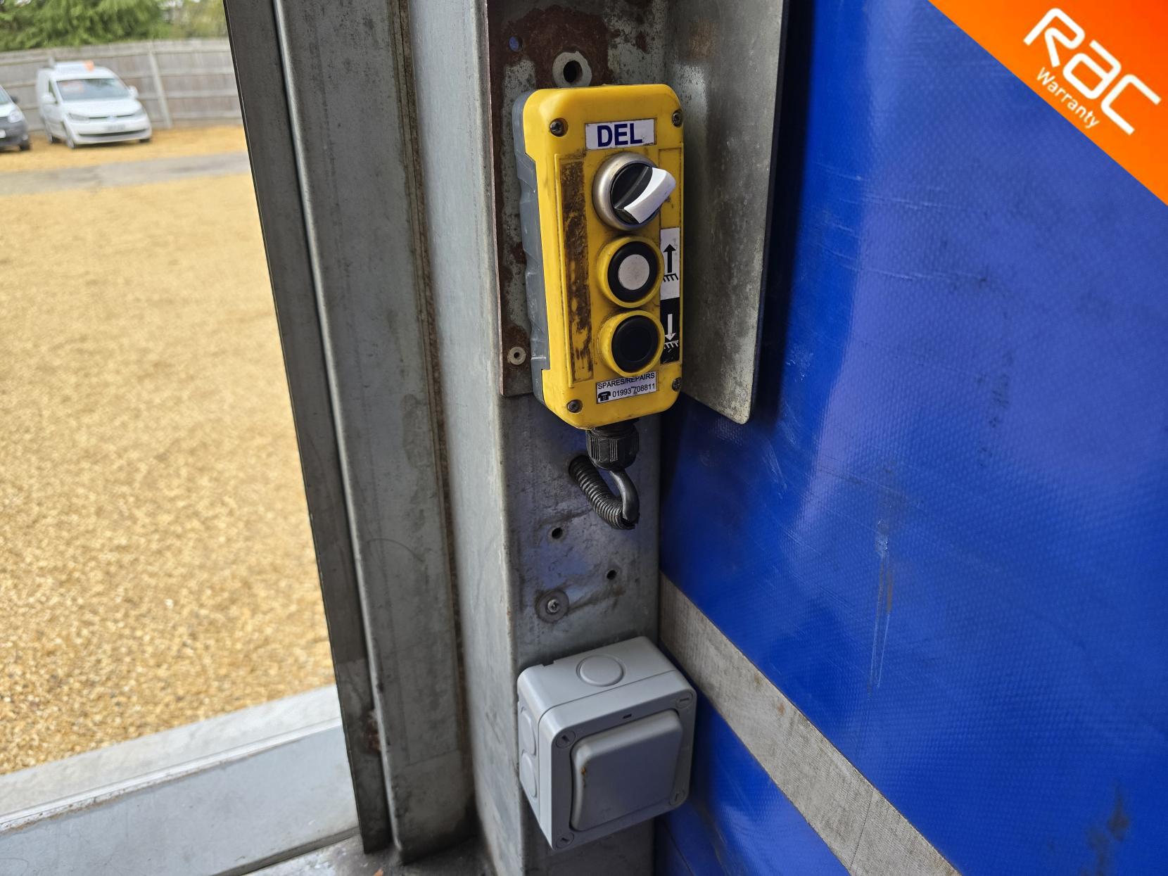 LDV V80 2.5 Eco-D Chassis Cab 2dr Diesel Manual LWB Euro 5 (136 ps)