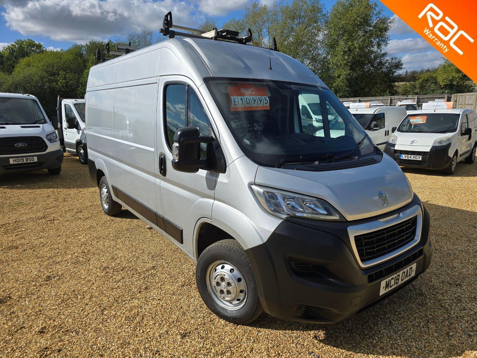 Peugeot Boxer 2.0 BlueHDi 335 Professional L2 H2 Euro 6 5dr