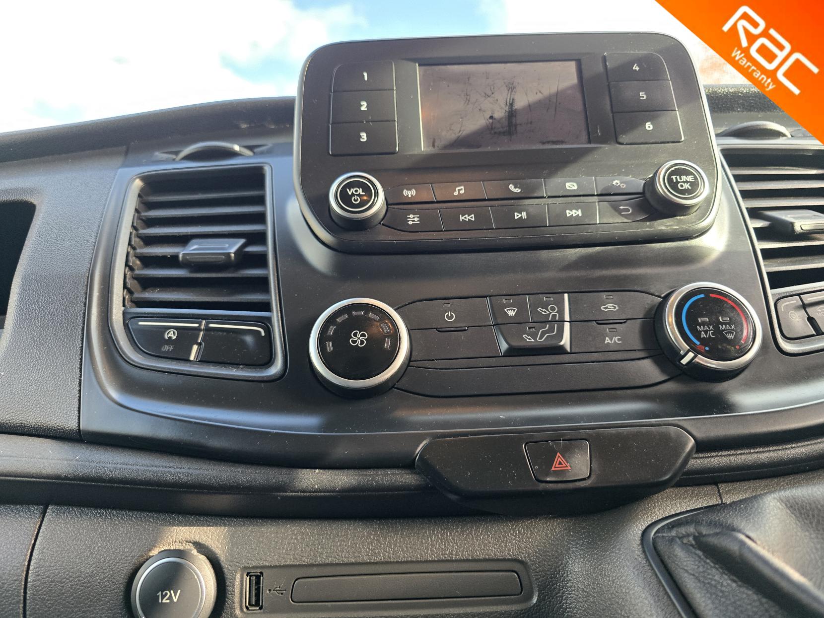 Ford Transit Custom 2.0 320 EcoBlue Leader Panel Van 5dr Diesel Manual L2 H2 Euro 6 (s/s) (105 ps)