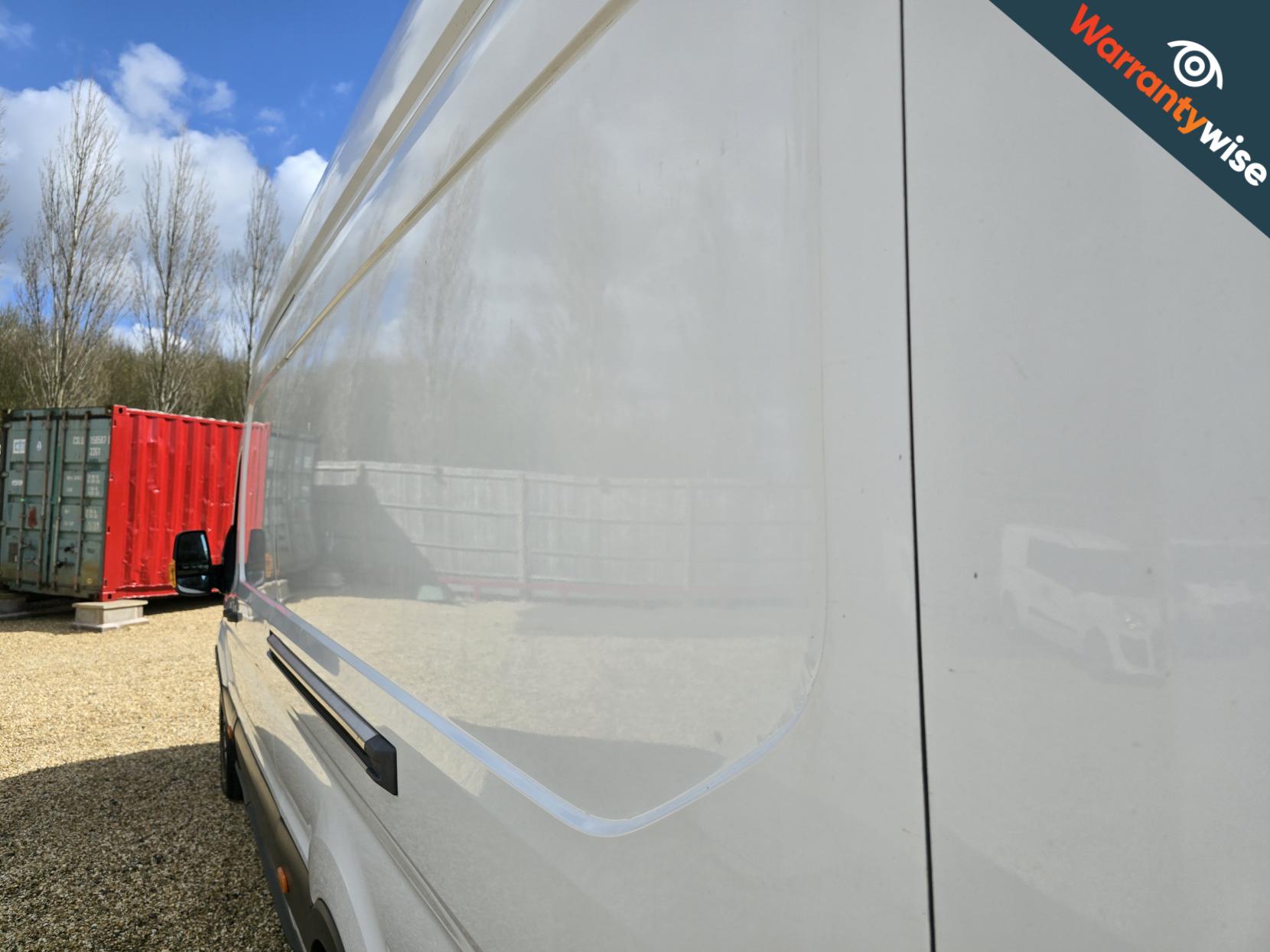 Ford Transit 2.2 TDCi 350 Panel Van 5dr Diesel Manual RWD L4 H3 Euro 5 (125 ps)