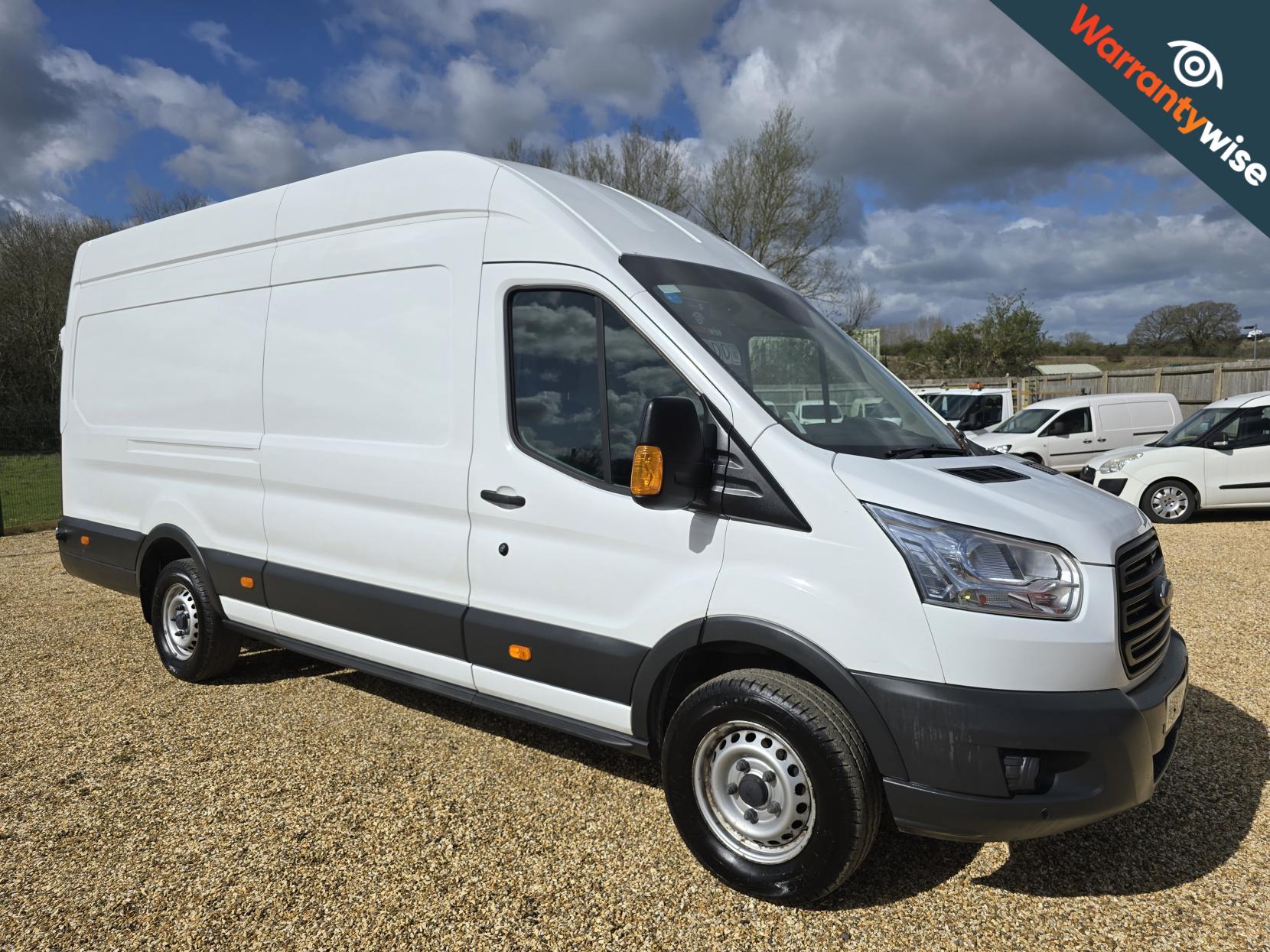 Ford Transit 2.2 TDCi 350 Panel Van 5dr Diesel Manual RWD L4 H3 Euro 5 (125 ps)