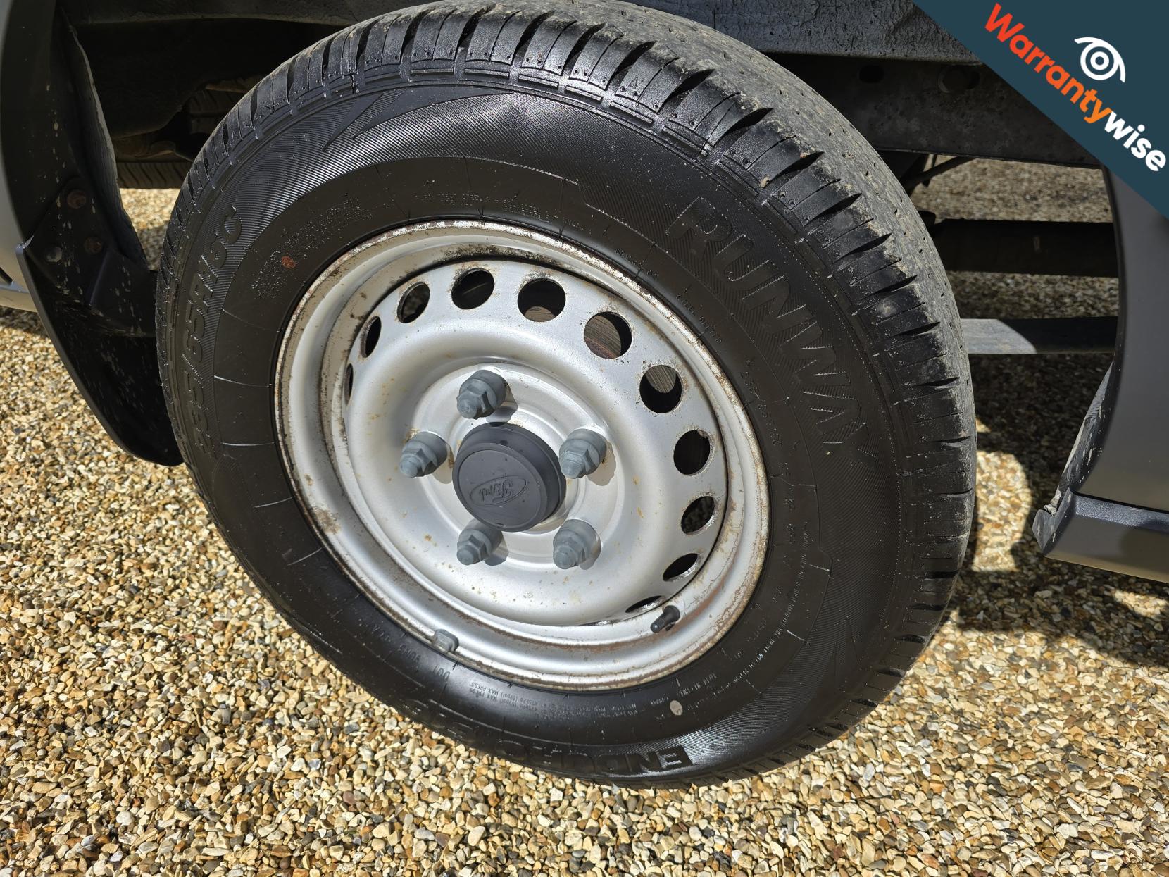 Ford Transit 2.2 TDCi 350 Panel Van 5dr Diesel Manual RWD L4 H3 Euro 5 (125 ps)