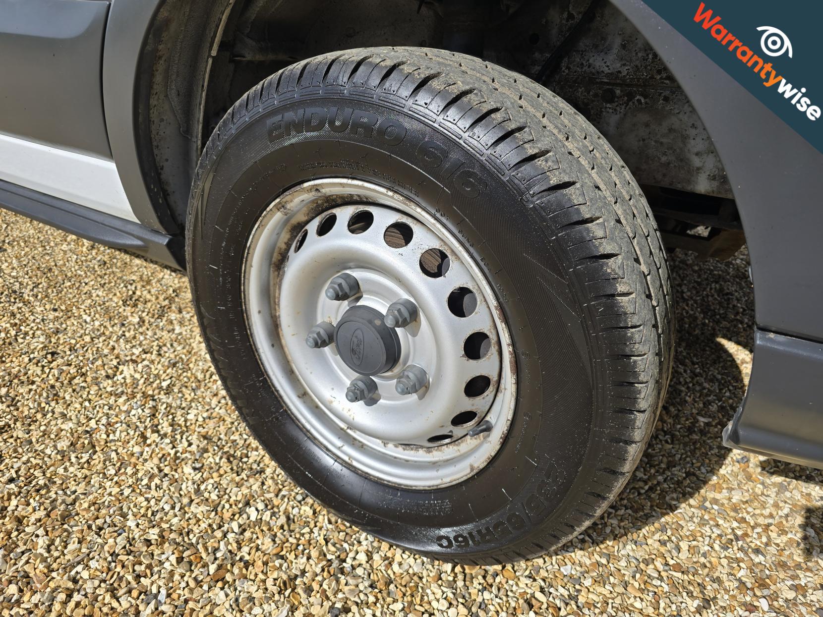 Ford Transit 2.2 TDCi 350 Panel Van 5dr Diesel Manual RWD L4 H3 Euro 5 (125 ps)