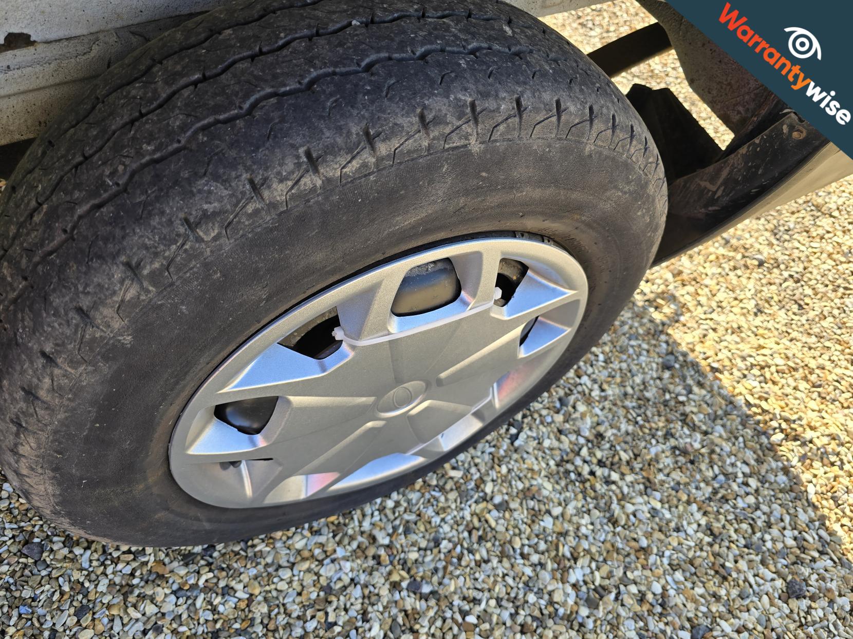 Ford Transit 2.2 TDCi 280 Panel Van 5dr Diesel Manual FWD L1 H1 (198 g/km, 98 bhp)