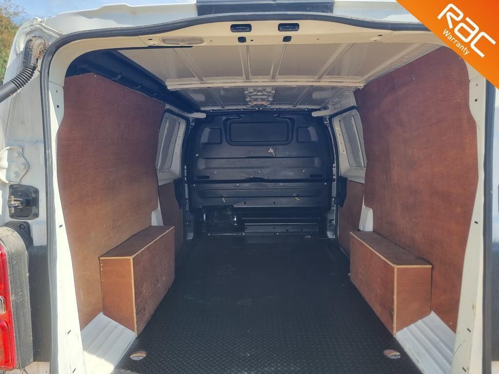 Peugeot Expert 2.0 BlueHDi 1400 Professional Long Panel Van LWB Euro 6 (s/s) 6dr