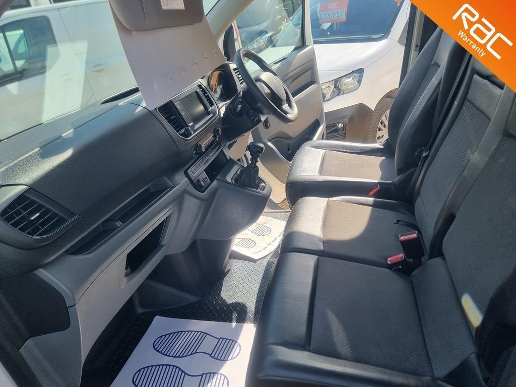 Peugeot Expert 2.0 BlueHDi 1400 Professional Long Panel Van LWB Euro 6 (s/s) 6dr