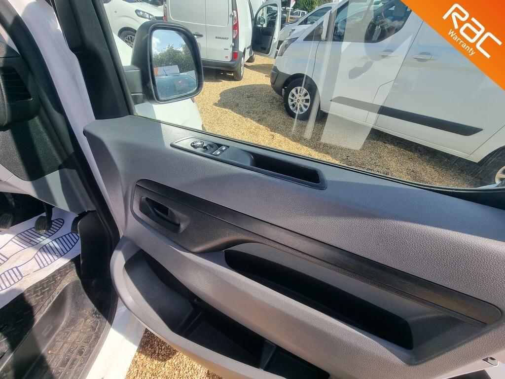 Peugeot Expert 2.0 BlueHDi 1400 Professional Long Panel Van LWB Euro 6 (s/s) 6dr