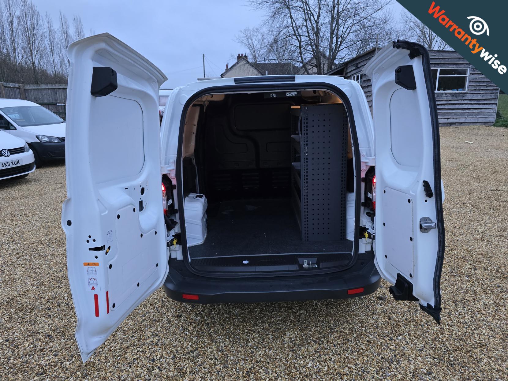 Ford Transit Courier 1.5 TDCi L1 Euro 6 5dr