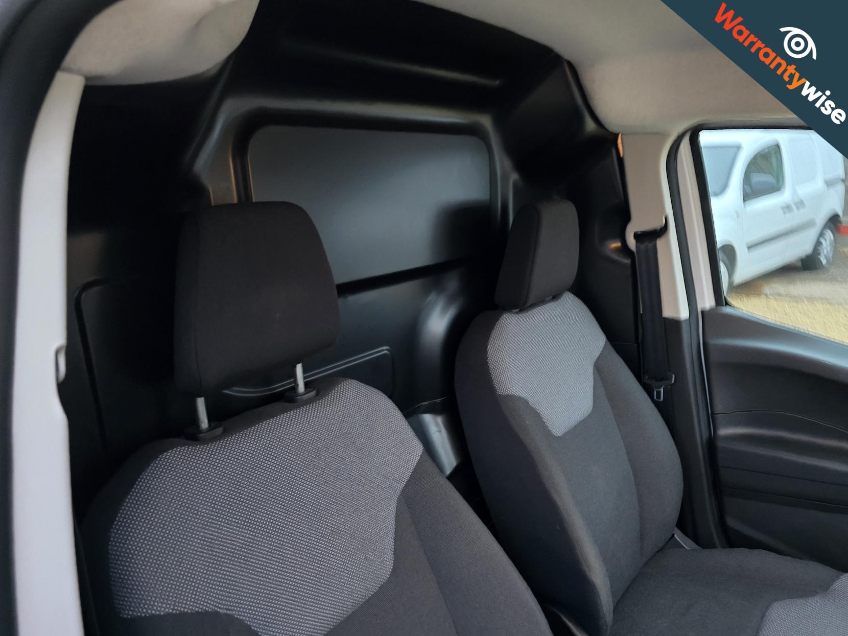 Ford Transit Courier 1.5 TDCi L1 Euro 6 5dr