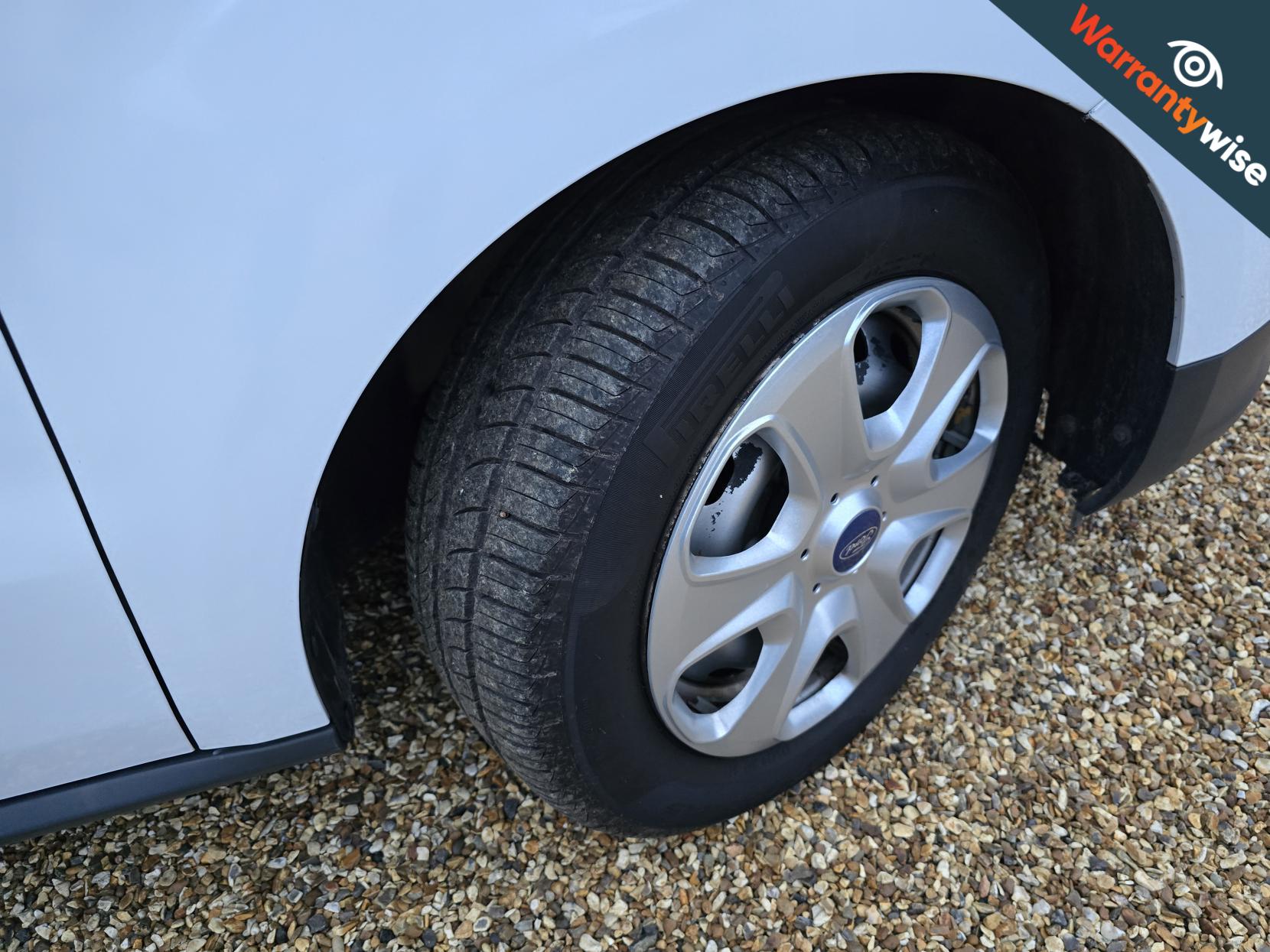 Ford Transit Courier 1.5 TDCi L1 Euro 6 5dr