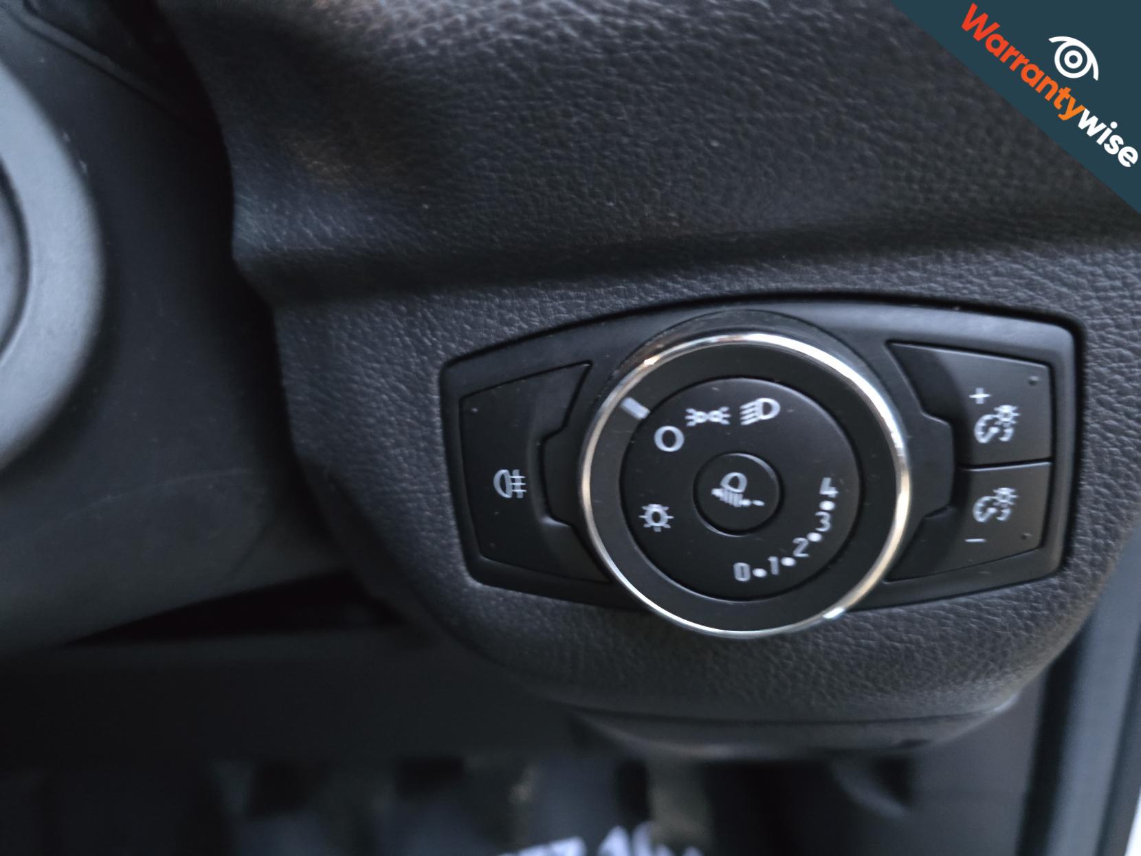 Ford Transit Courier 1.5 TDCi L1 Euro 6 5dr