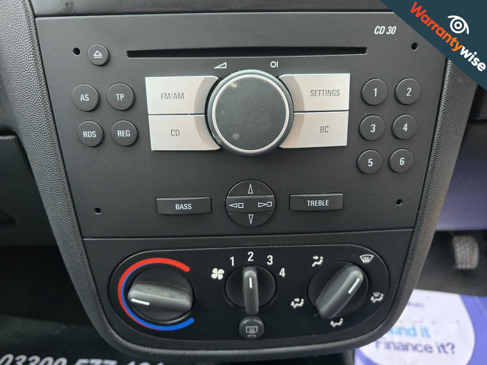 Vauxhall Combo 1.3 CDTi 1700 16v Panel Van 3dr Diesel Manual (134 g/km, 69 bhp)