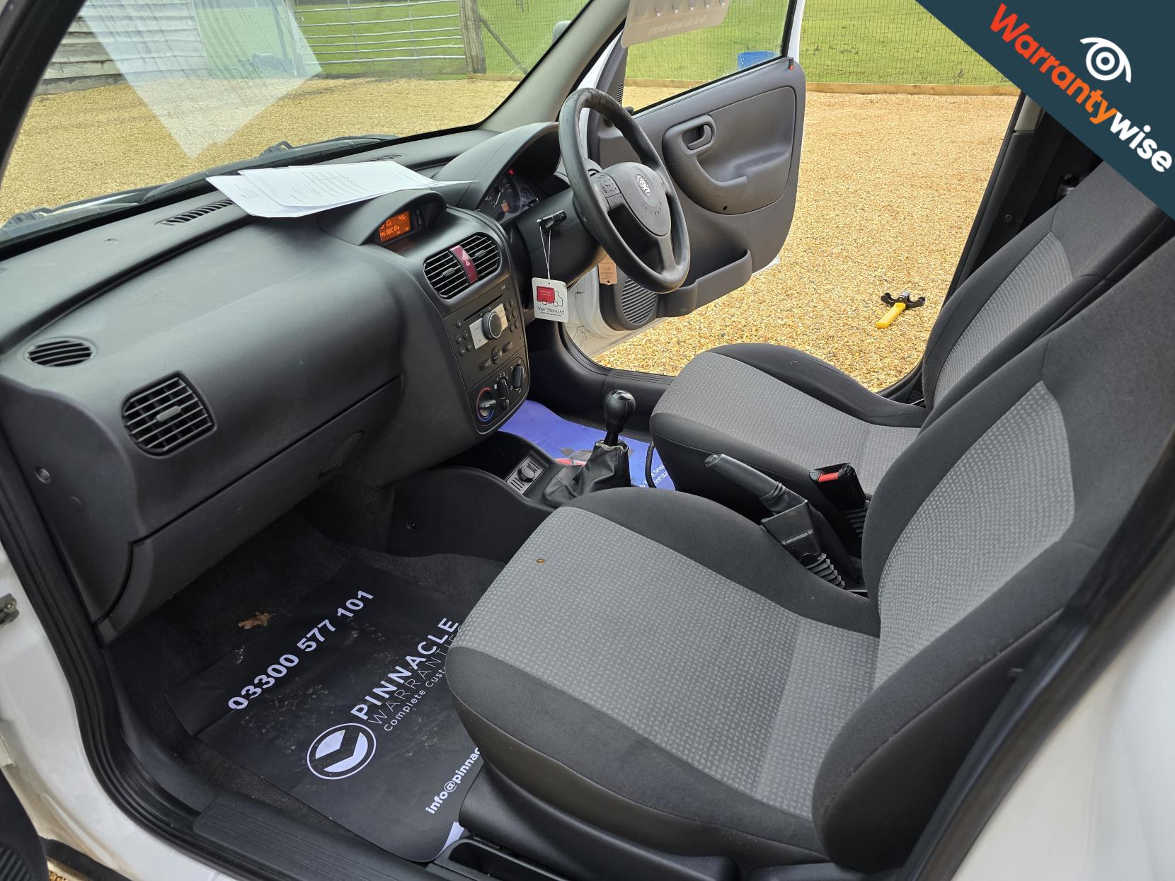 Vauxhall Combo 1.3 CDTi 1700 16v Panel Van 3dr Diesel Manual (134 g/km, 69 bhp)