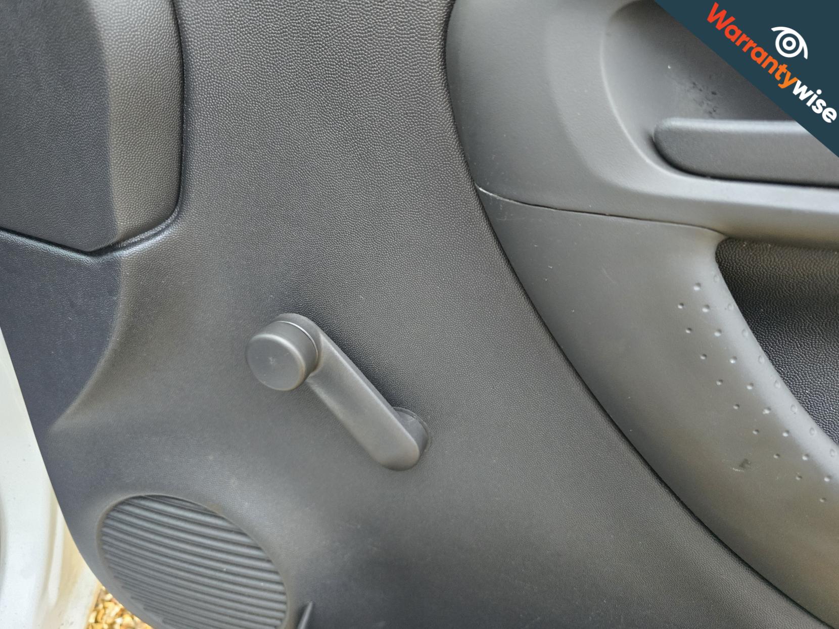 Vauxhall Combo 1.3 CDTi 1700 16v Panel Van 3dr Diesel Manual (134 g/km, 69 bhp)