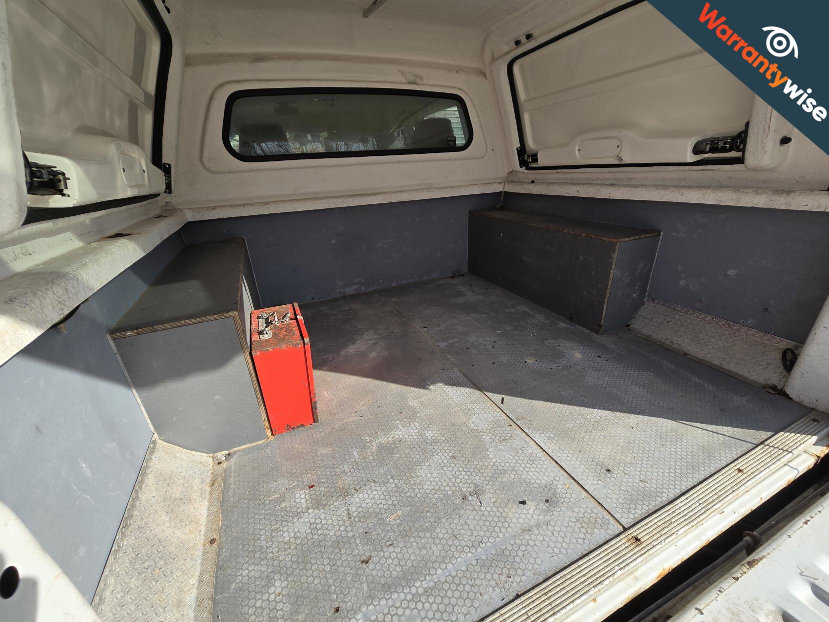 Volkswagen Amarok 2.0 TDI Startline Pickup Double Cab 4dr Diesel Manual 4Motion Selectable Euro 5 (140 ps)