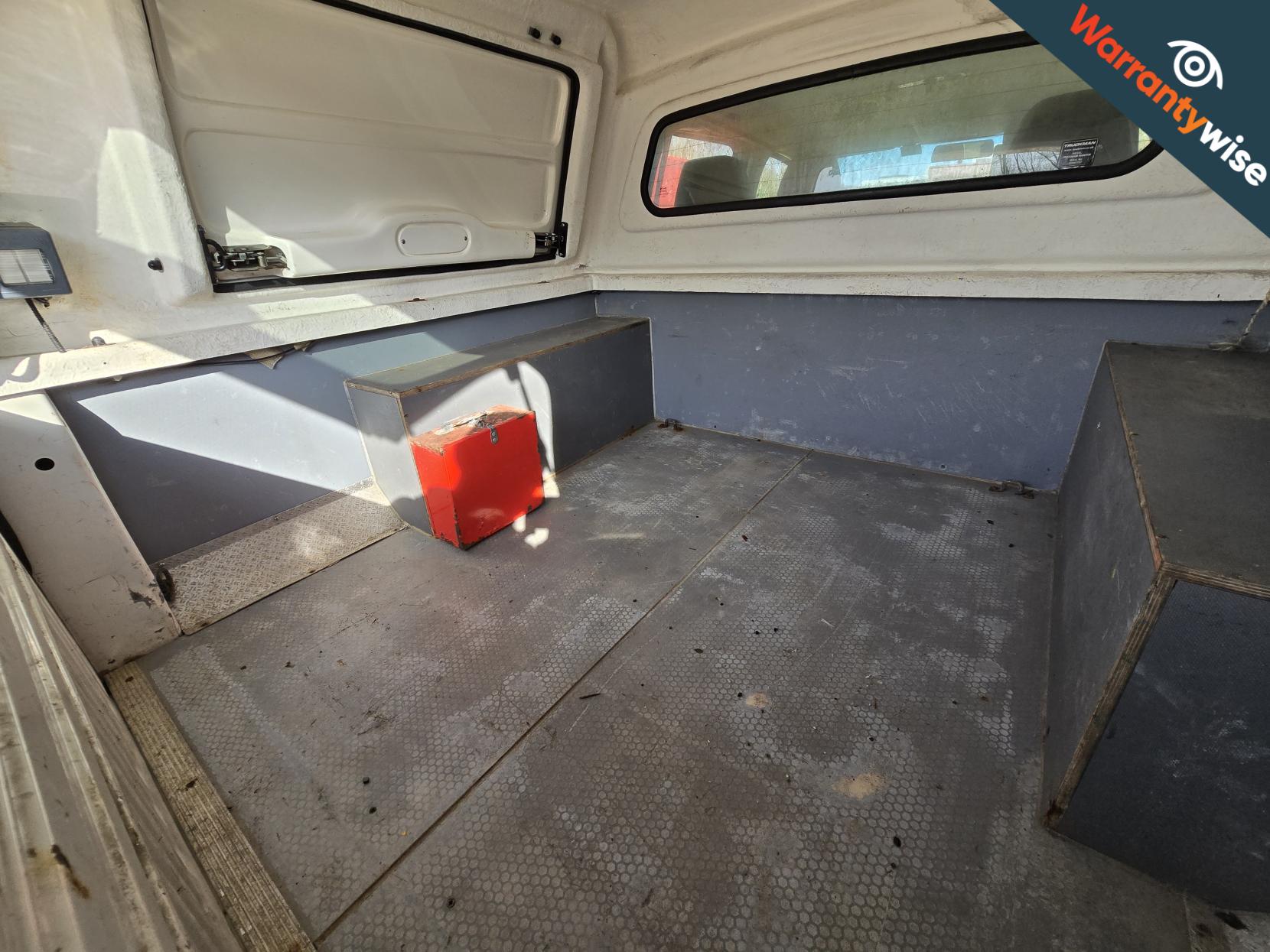 Volkswagen Amarok 2.0 TDI Startline Pickup Double Cab 4dr Diesel Manual 4Motion Selectable Euro 5 (140 ps)