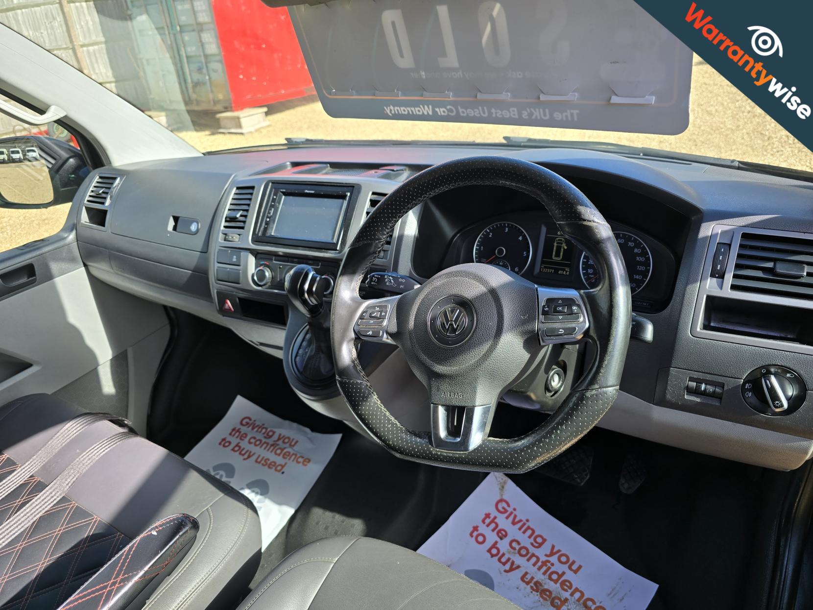 Volkswagen Transporter 2.0 BiTDI T32 Highline Panel Van 4dr Diesel DSG L1 H1 (214 g/km, 178 bhp)