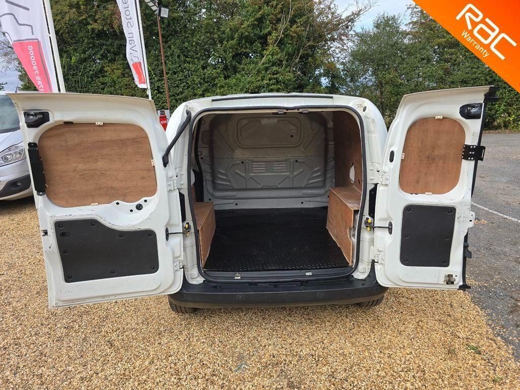 Peugeot Bipper 1.3 HDi SE FWD L1 H1 3dr