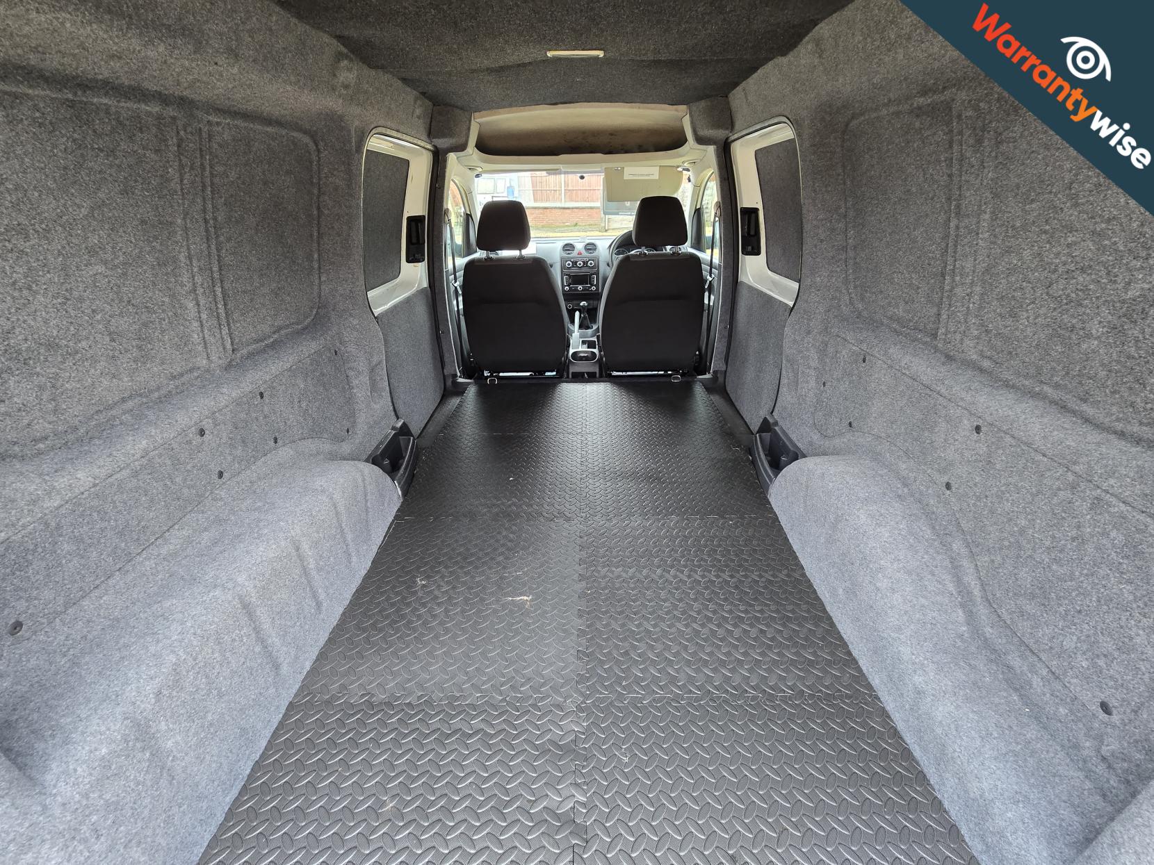 Volkswagen Caddy Maxi 1.6 TDi C20 Maxi Panel Van 5dr Diesel Manual FWD (155 g/km, 101 bhp)