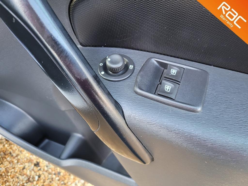 Nissan NV250 1.5 dCi Acenta L1 Euro 6 (s/s) 4dr