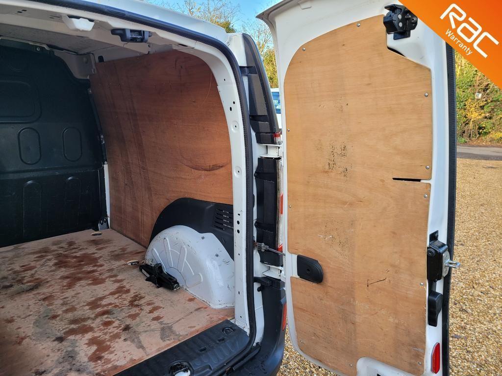 Nissan NV250 1.5 dCi Acenta L1 Euro 6 (s/s) 4dr