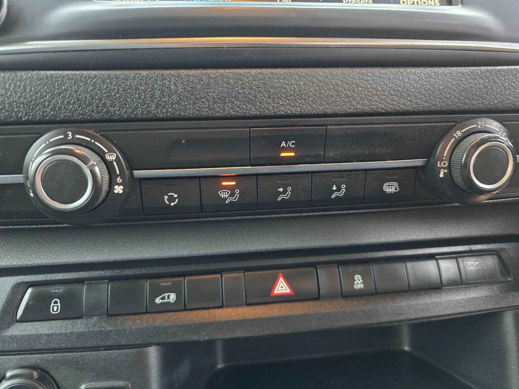 Peugeot Expert 2.0 BlueHDi 1400 Professional Long Panel Van LWB Euro 6 (s/s) 6dr