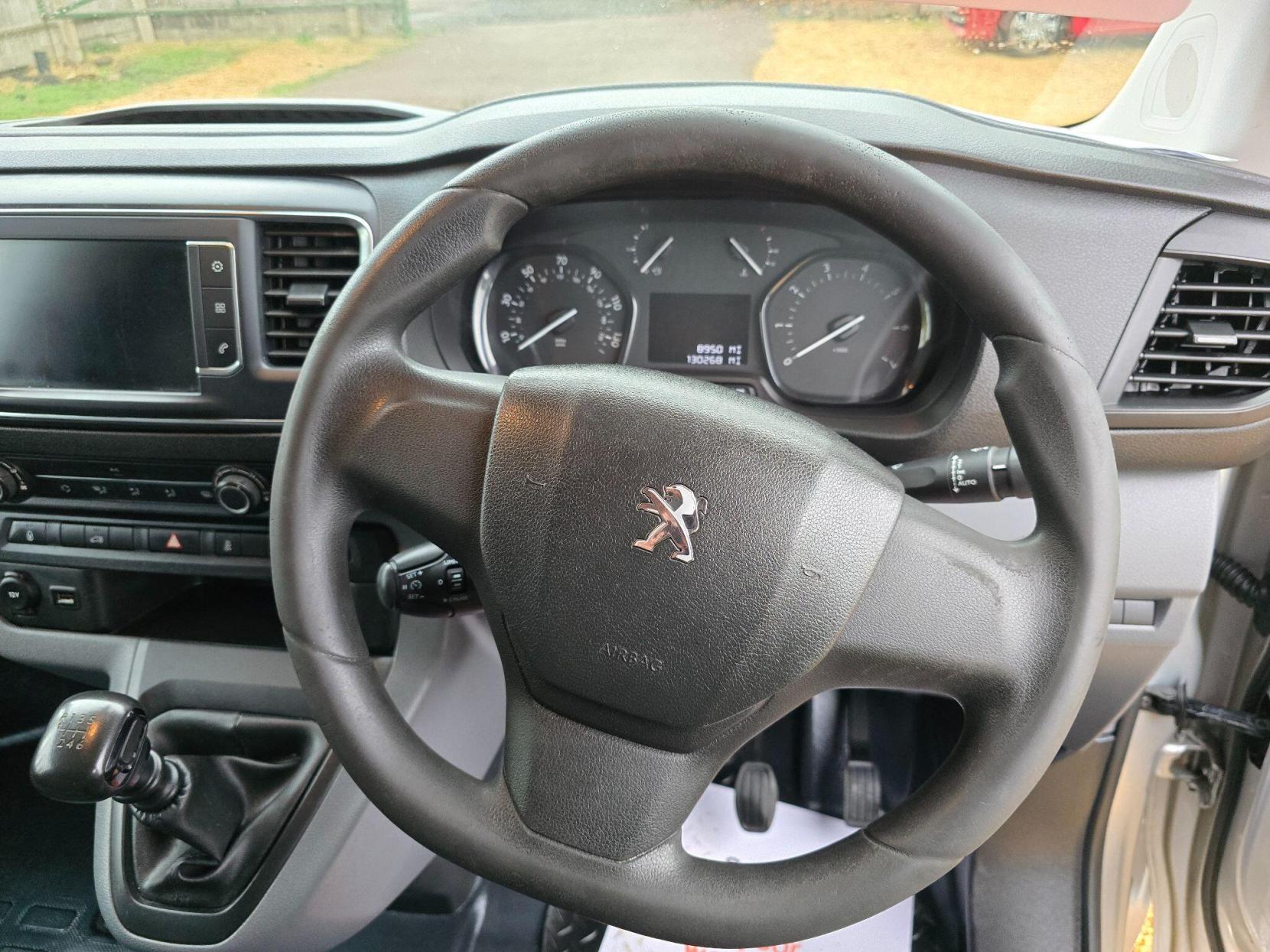 Peugeot Expert 2.0 BlueHDi 1400 Professional Long Panel Van LWB Euro 6 (s/s) 6dr