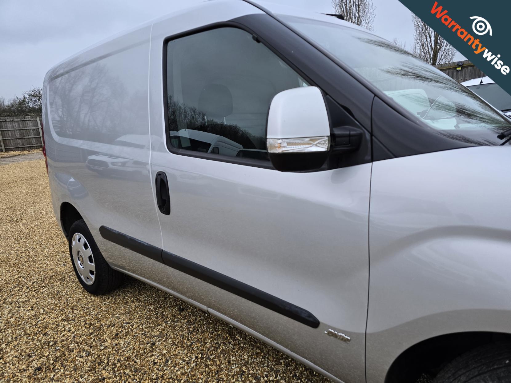 Vauxhall Combo 1.3 CDTi 2000 16v Sportive Panel Van 3dr Diesel Manual FWD L1 H1 (133 g/km, 89 bhp)