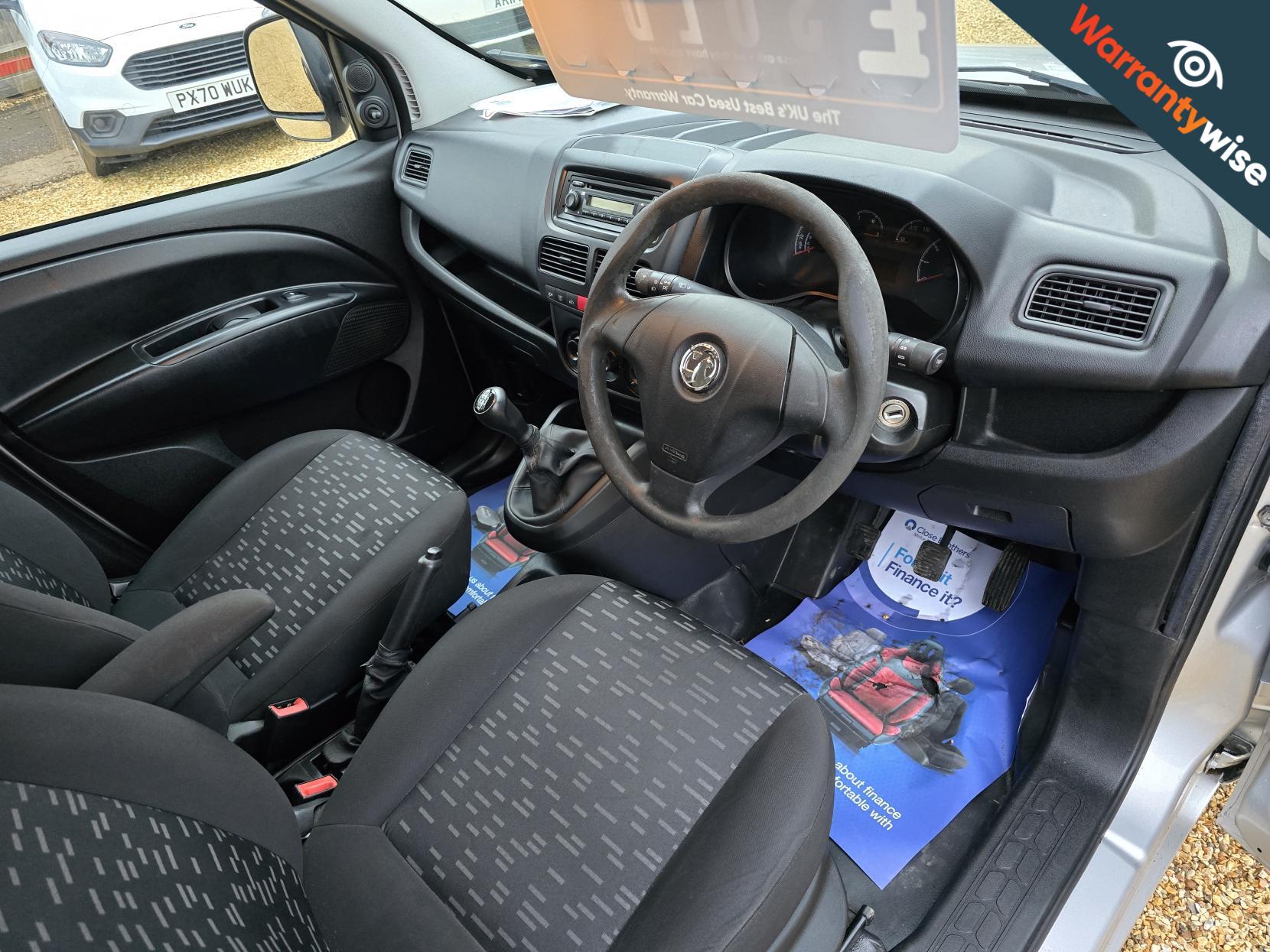 Vauxhall Combo 1.3 CDTi 2000 16v Sportive Panel Van 3dr Diesel Manual FWD L1 H1 (133 g/km, 89 bhp)