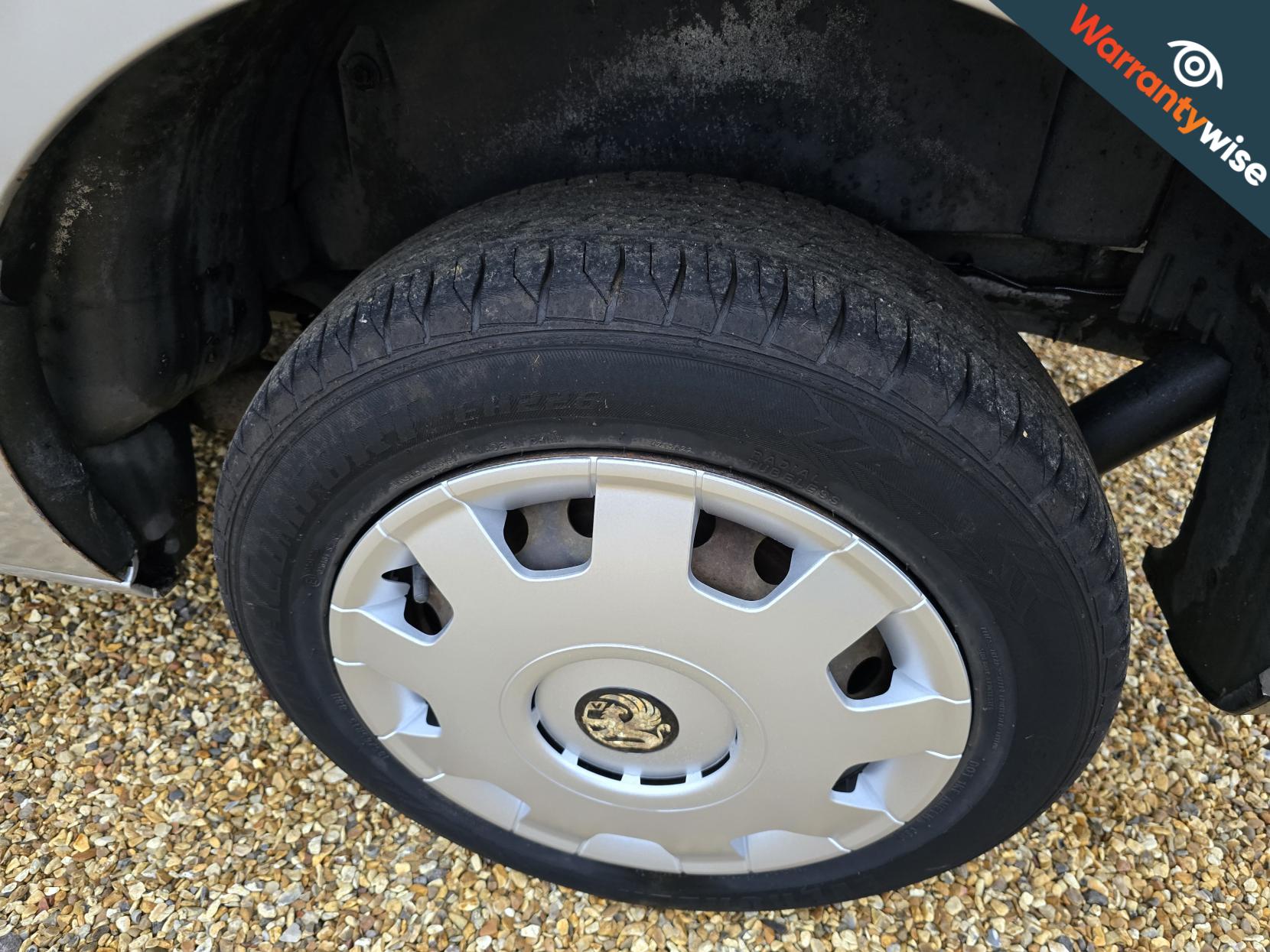 Vauxhall Combo 1.3 CDTi 2000 16v Sportive Panel Van 3dr Diesel Manual FWD L1 H1 (133 g/km, 89 bhp)