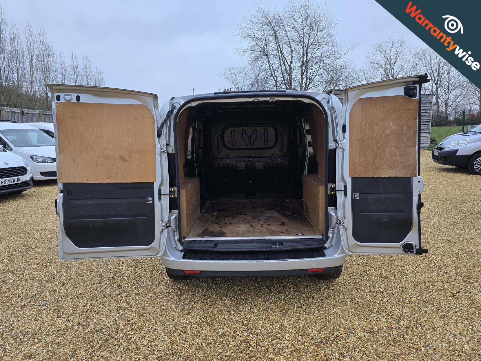 Vauxhall Combo 1.3 CDTi 2000 16v Sportive Panel Van 3dr Diesel Manual FWD L1 H1 (133 g/km, 89 bhp)