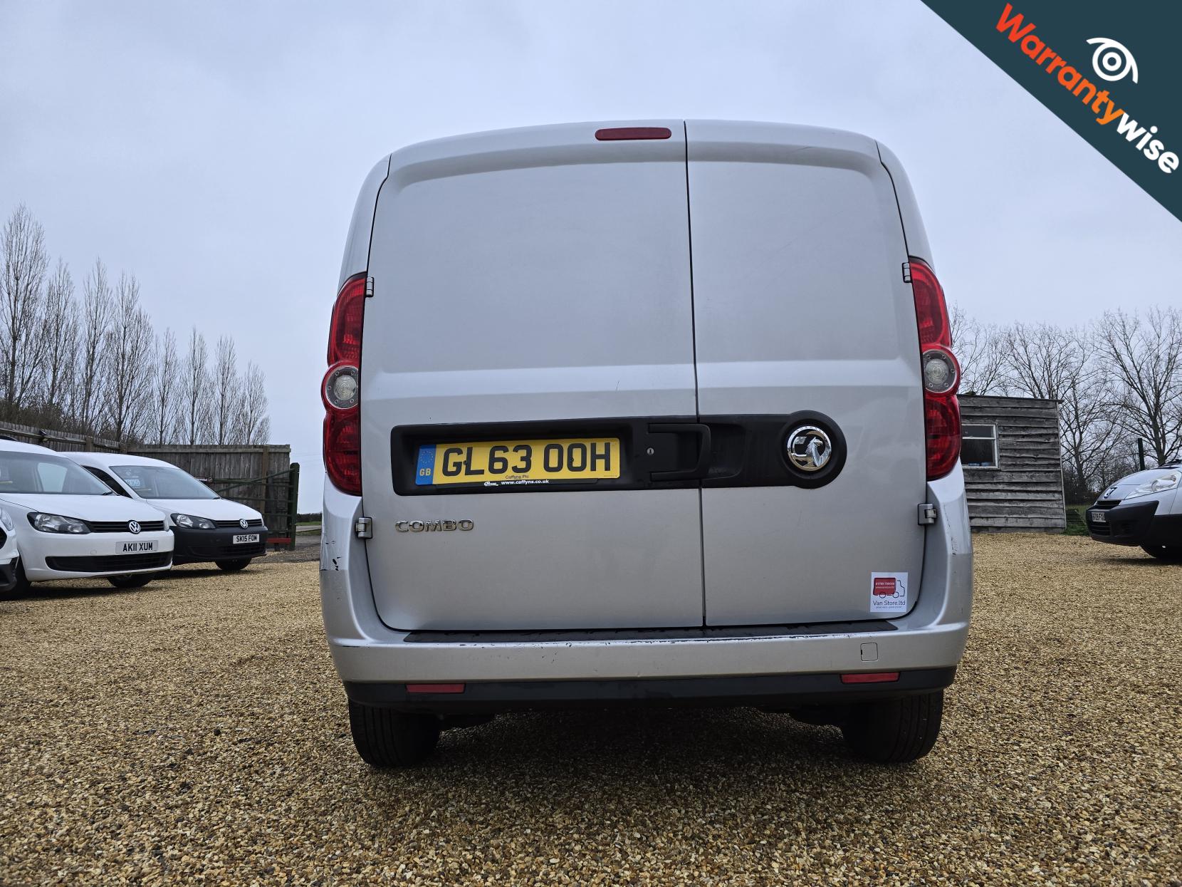 Vauxhall Combo 1.3 CDTi 2000 16v Sportive Panel Van 3dr Diesel Manual FWD L1 H1 (133 g/km, 89 bhp)