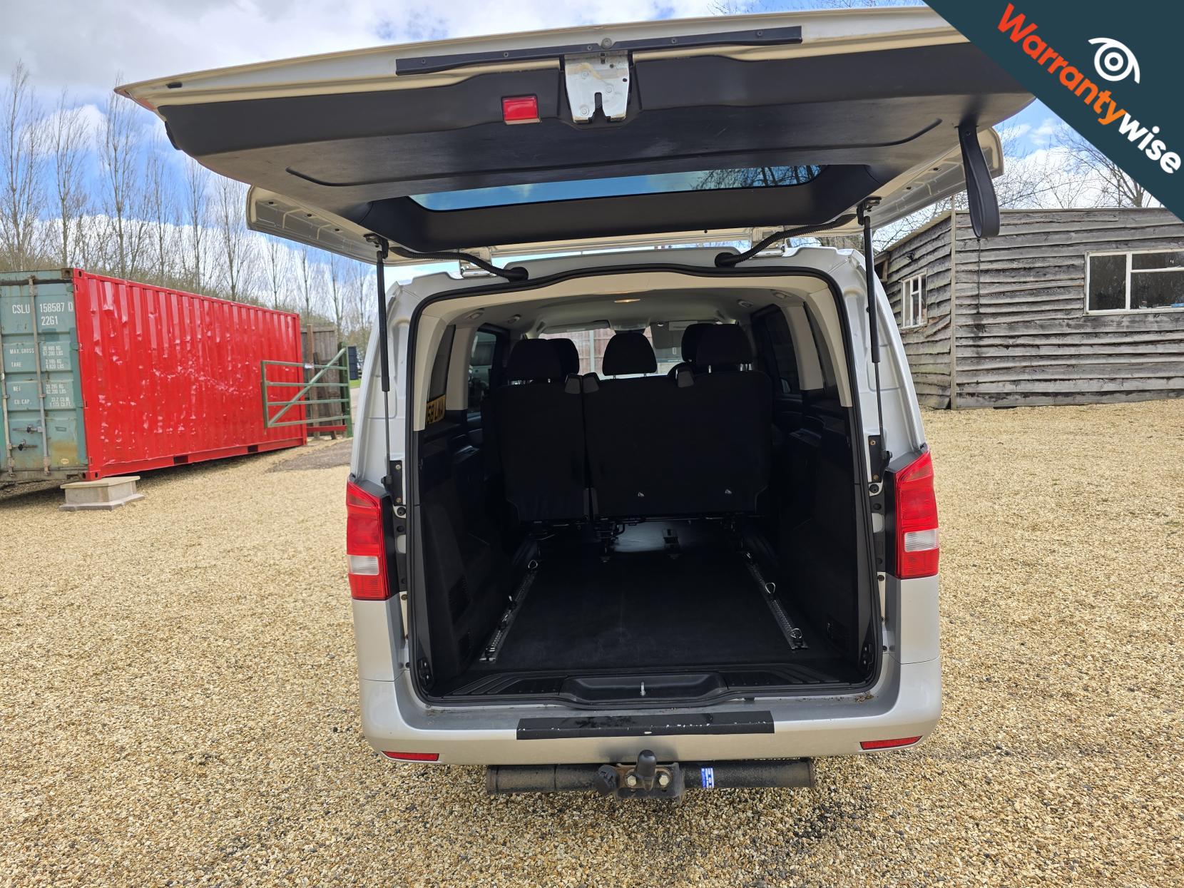 Mercedes-Benz Vito 2.1 119 CDI BlueTEC Sport Crew Van Double Cab 5dr Diesel G-Tronic+ RWD L2 Euro 6 (s/s) (LWB) (190 ps)