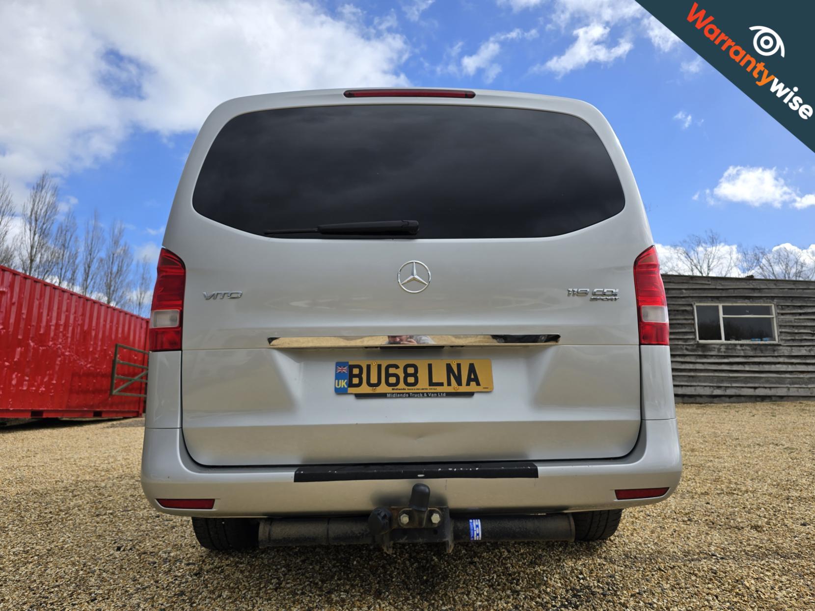 Mercedes-Benz Vito 2.1 119 CDI BlueTEC Sport Crew Van Double Cab 5dr Diesel G-Tronic+ RWD L2 Euro 6 (s/s) (LWB) (190 ps)