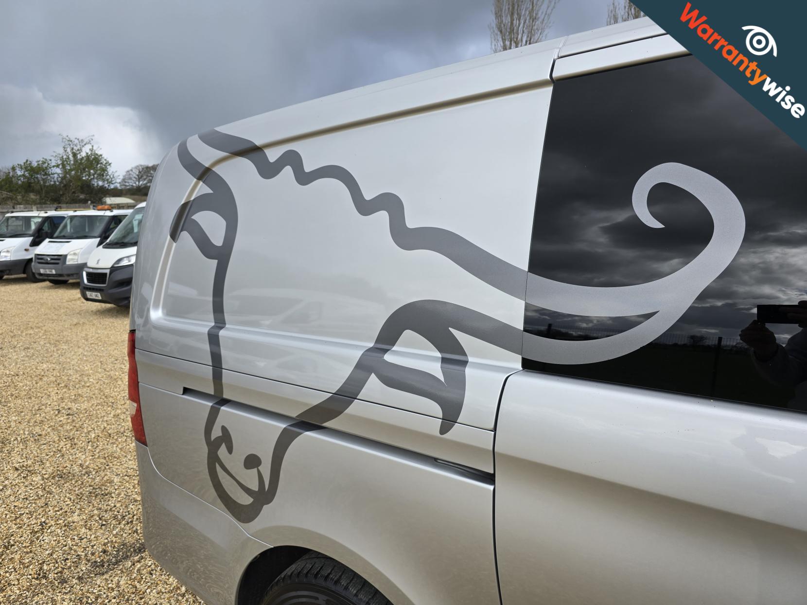 Mercedes-Benz Vito 2.1 119 CDI BlueTEC Sport Crew Van Double Cab 5dr Diesel G-Tronic+ RWD L2 Euro 6 (s/s) (LWB) (190 ps)