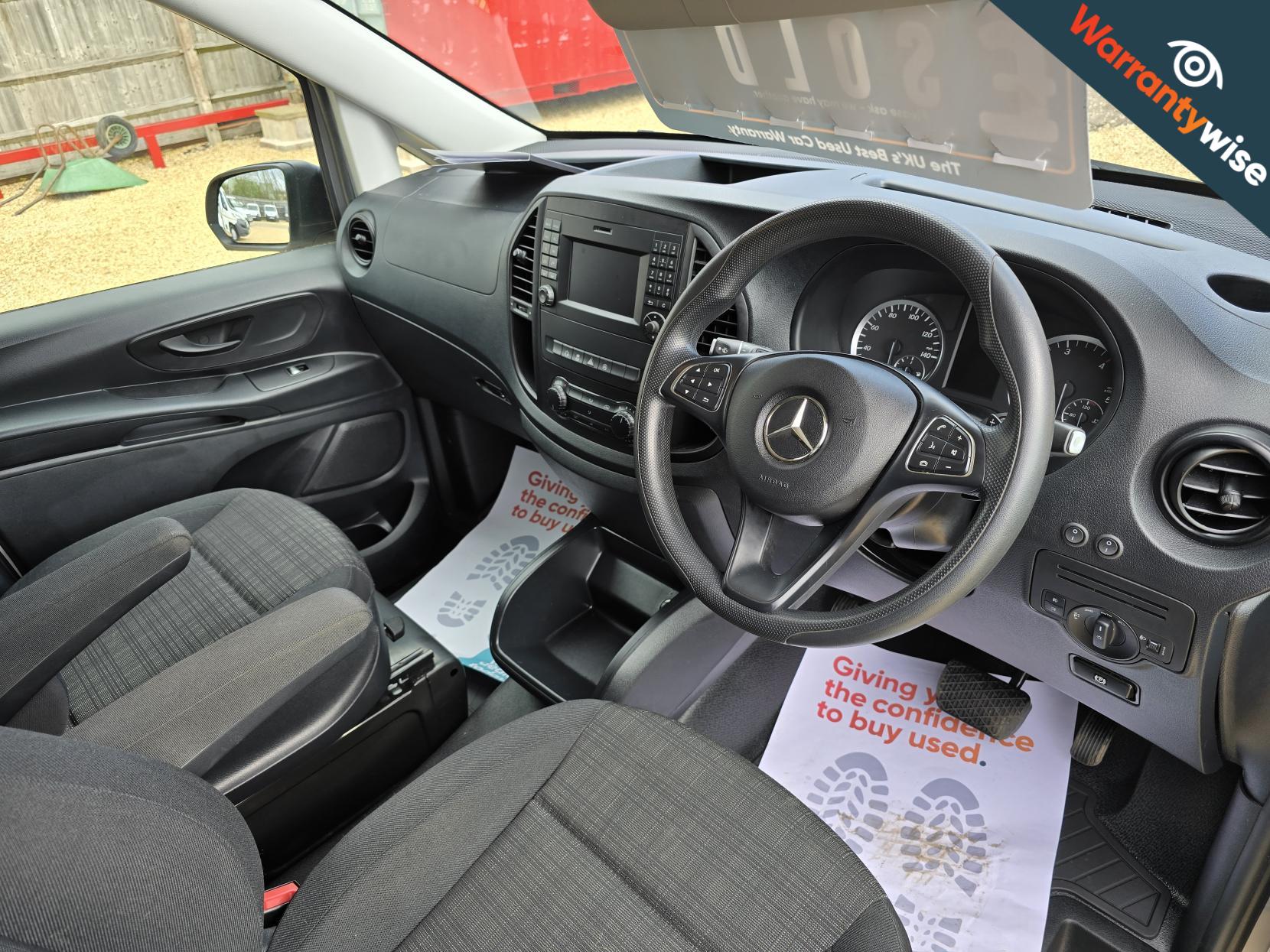 Mercedes-Benz Vito 2.1 119 CDI BlueTEC Sport Crew Van Double Cab 5dr Diesel G-Tronic+ RWD L2 Euro 6 (s/s) (LWB) (190 ps)