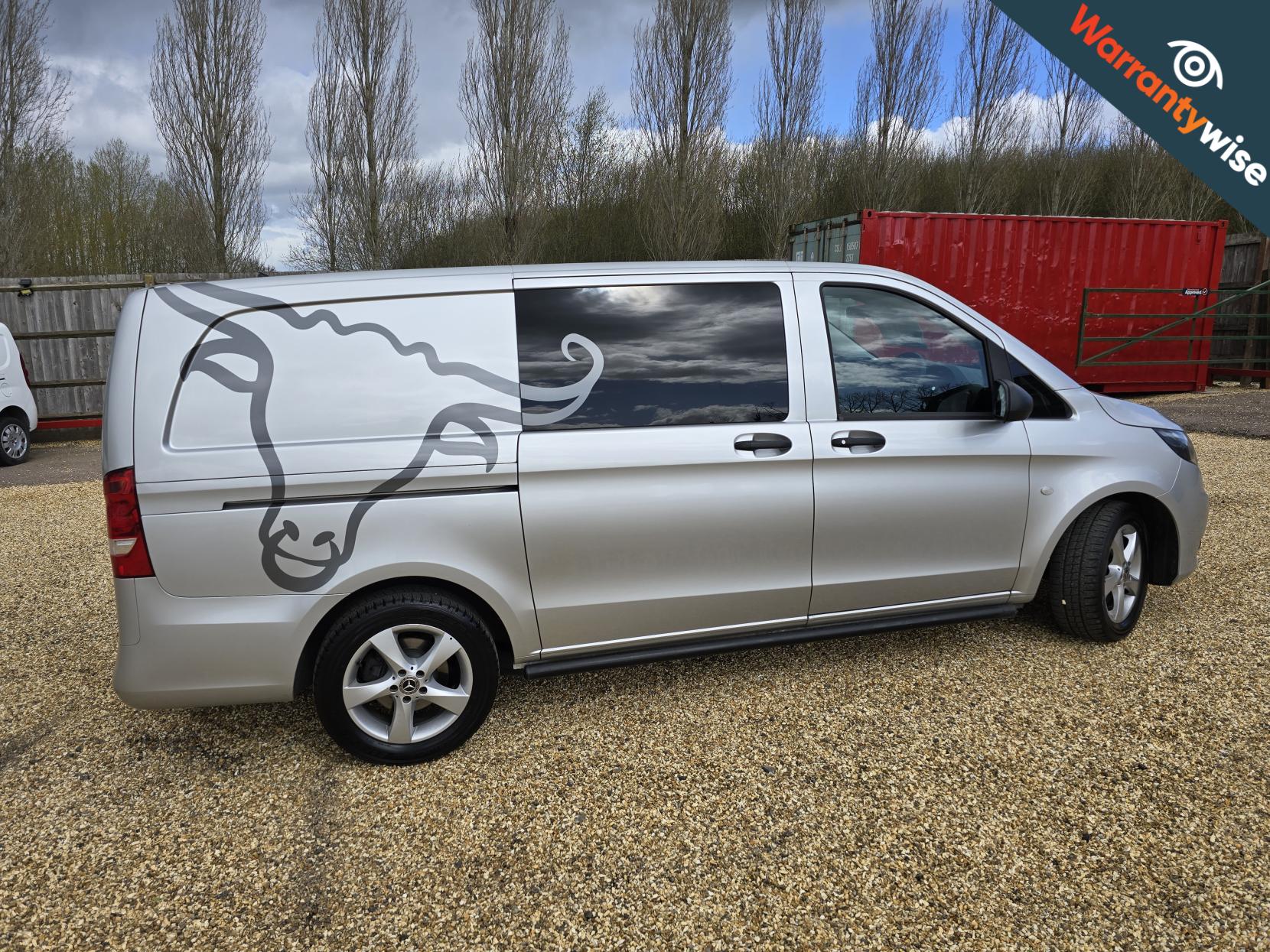 Mercedes-Benz Vito 2.1 119 CDI BlueTEC Sport Crew Van Double Cab 5dr Diesel G-Tronic+ RWD L2 Euro 6 (s/s) (LWB) (190 ps)