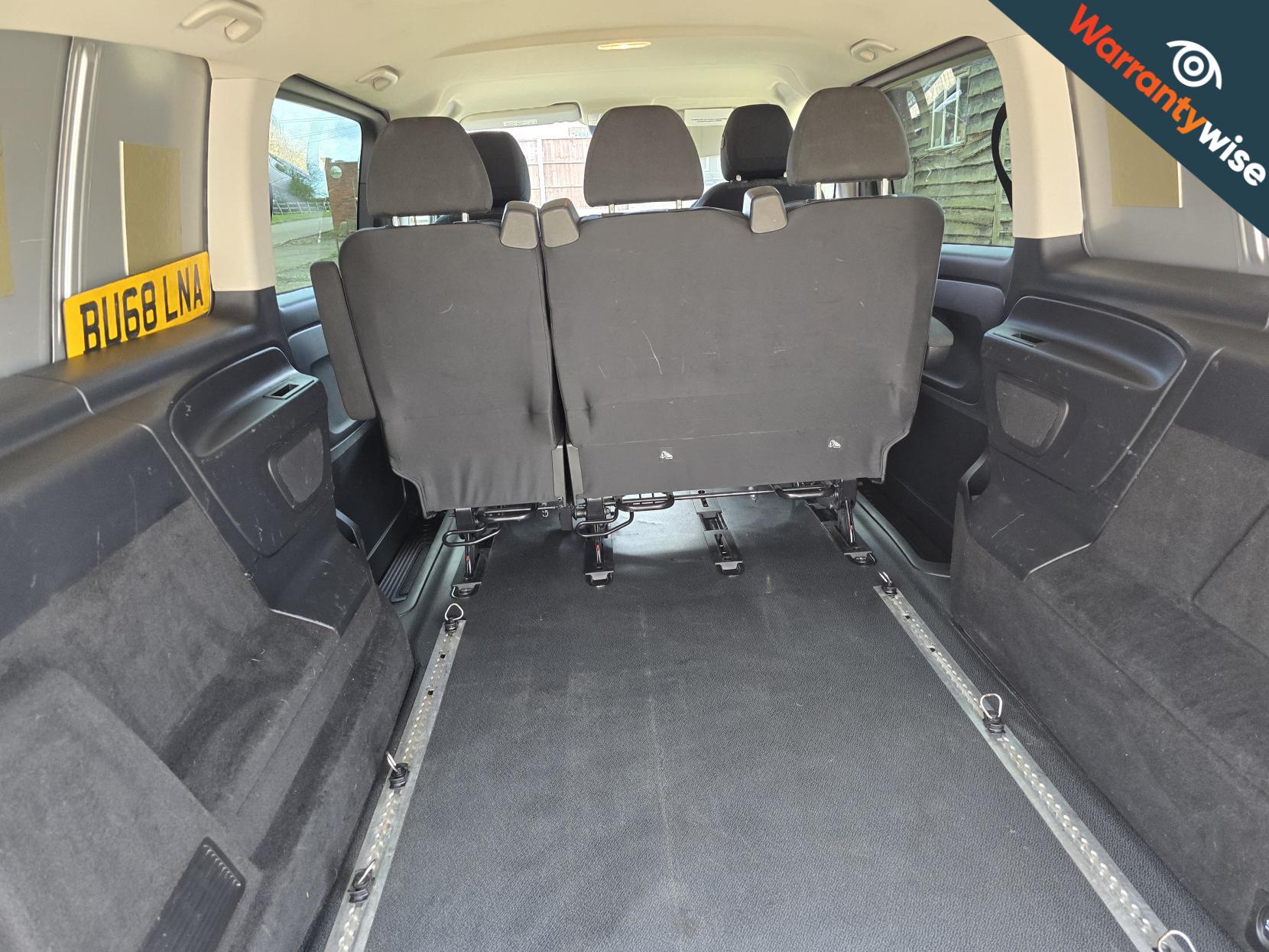 Mercedes-Benz Vito 2.1 119 CDI BlueTEC Sport Crew Van Double Cab 5dr Diesel G-Tronic+ RWD L2 Euro 6 (s/s) (LWB) (190 ps)