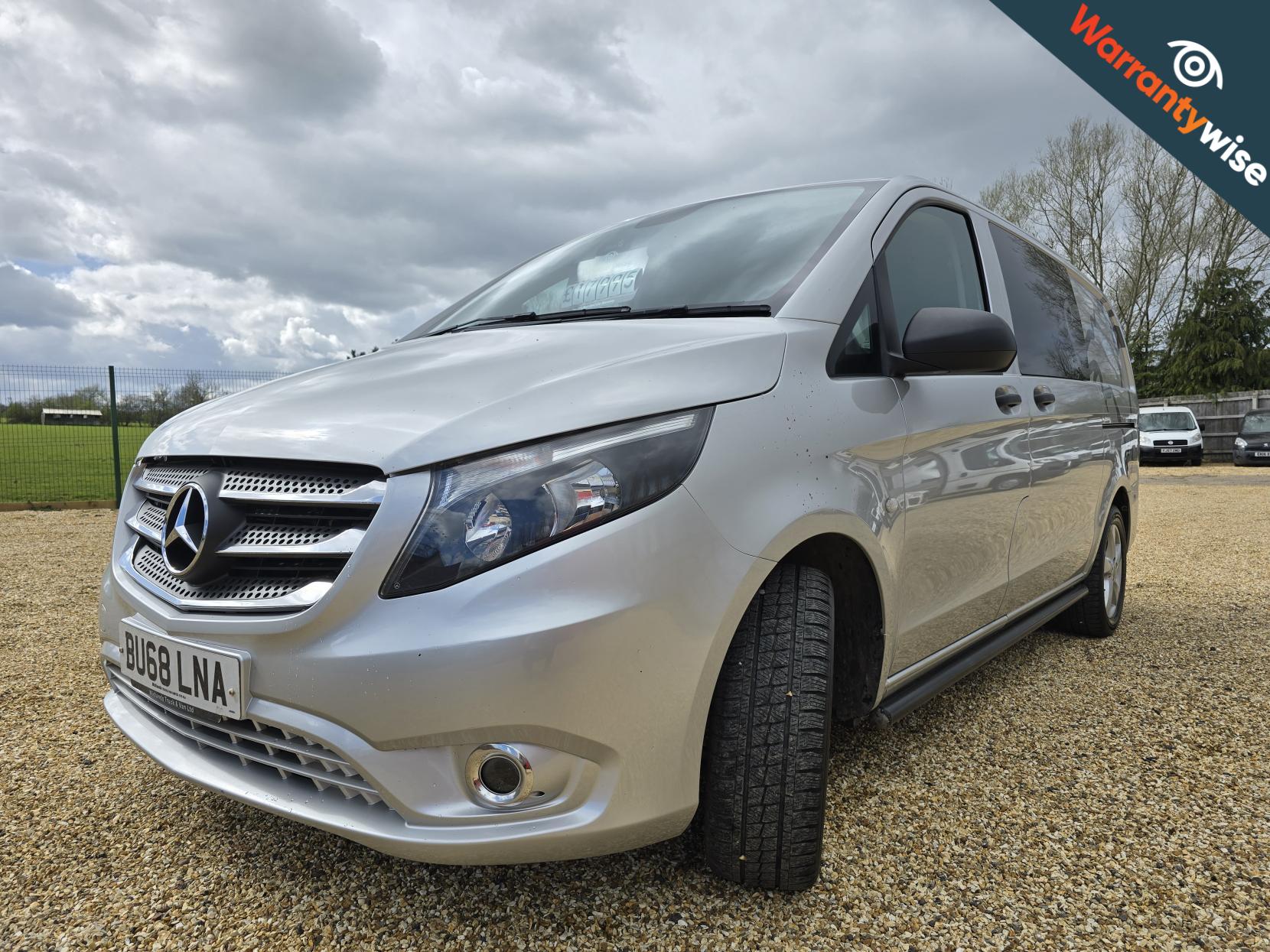 Mercedes-Benz Vito 2.1 119 CDI BlueTEC Sport Crew Van Double Cab 5dr Diesel G-Tronic+ RWD L2 Euro 6 (s/s) (LWB) (190 ps)