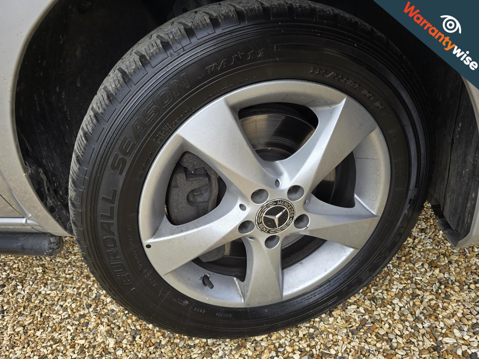 Mercedes-Benz Vito 2.1 119 CDI BlueTEC Sport Crew Van Double Cab 5dr Diesel G-Tronic+ RWD L2 Euro 6 (s/s) (LWB) (190 ps)